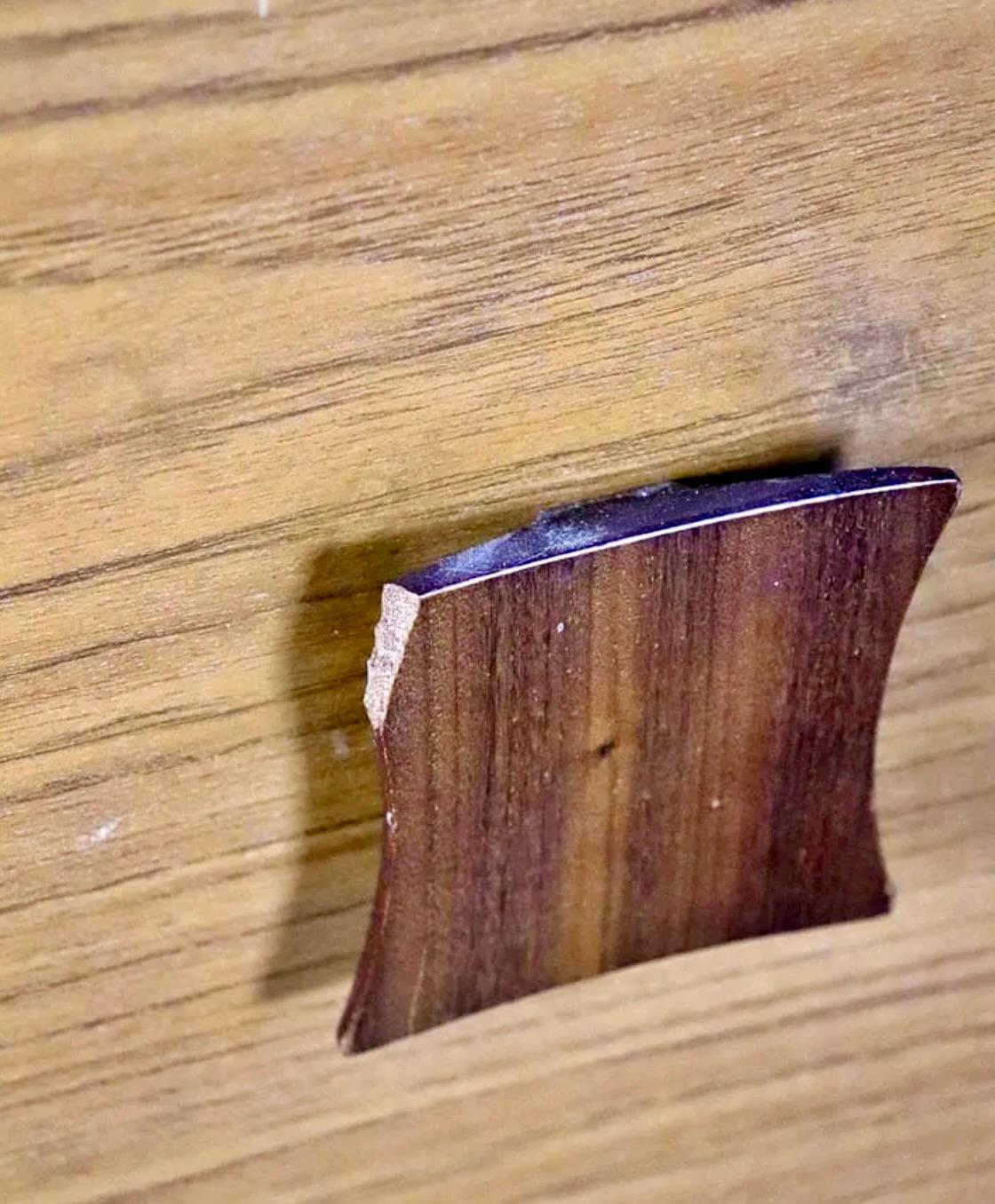 Credenza di metà secolo di Europa In condizioni buone in vendita a Brooklyn, NY