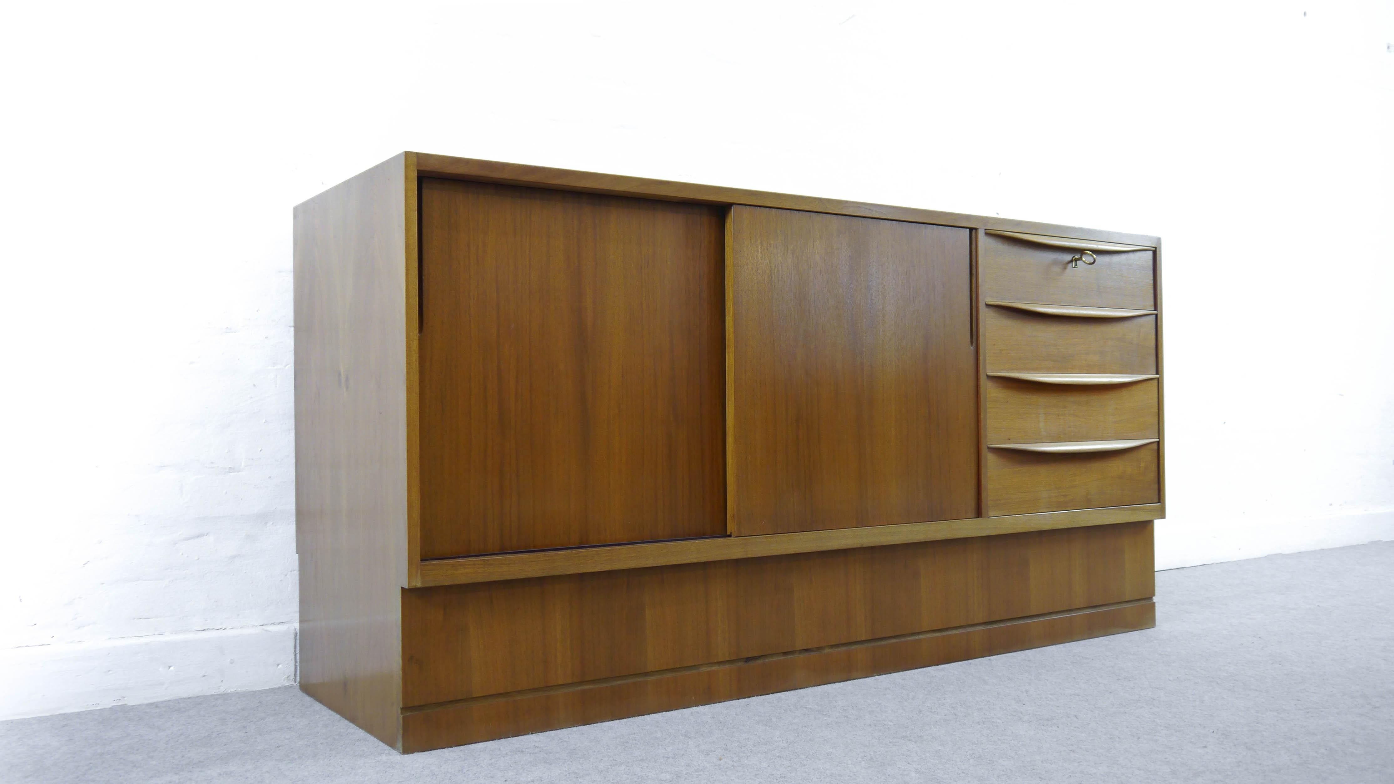 Mid-Century Modern Midcentury Sideboard by Franz Ehrlich for VEB Deutsche Werkstätten Hellerau For Sale
