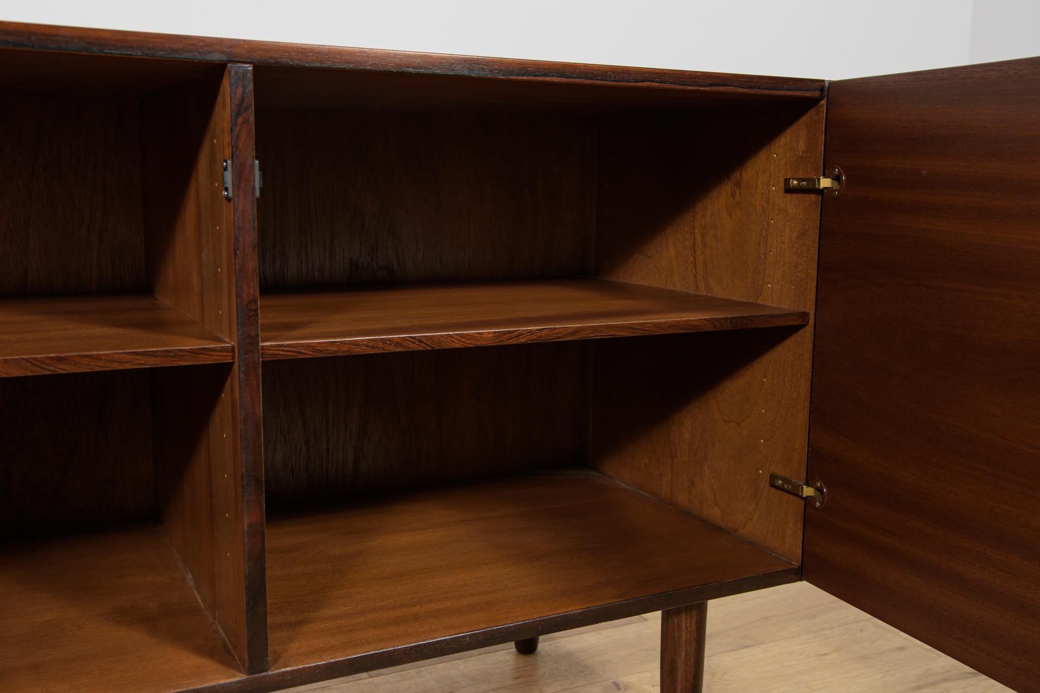 Mid-Century Sideboard by Ib Kofod-Larsen for Faarup Mobelfabrik, 1960s For Sale 2