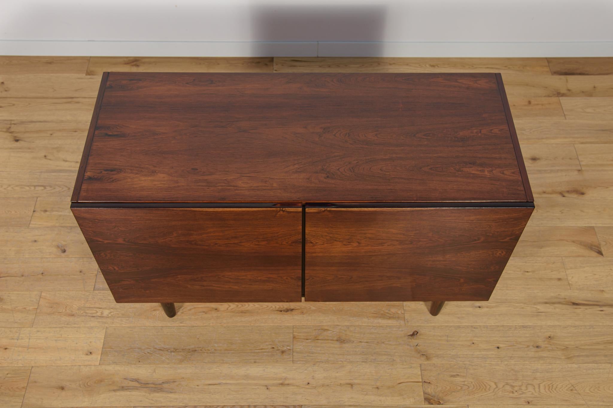 Danish Mid-Century Sideboard by Ib Kofod-Larsen for Faarup Mobelfabrik, 1960s For Sale