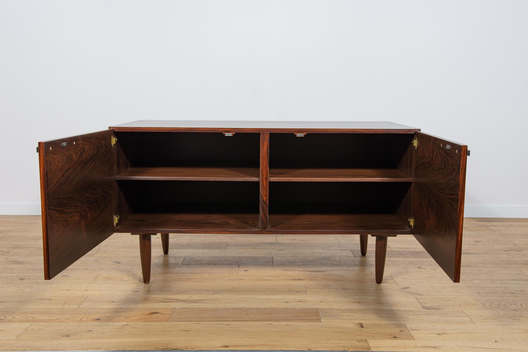 Mid-Century Sideboard by Ib Kofod-Larsen for G-Plan, 1960s In Excellent Condition For Sale In GNIEZNO, 30