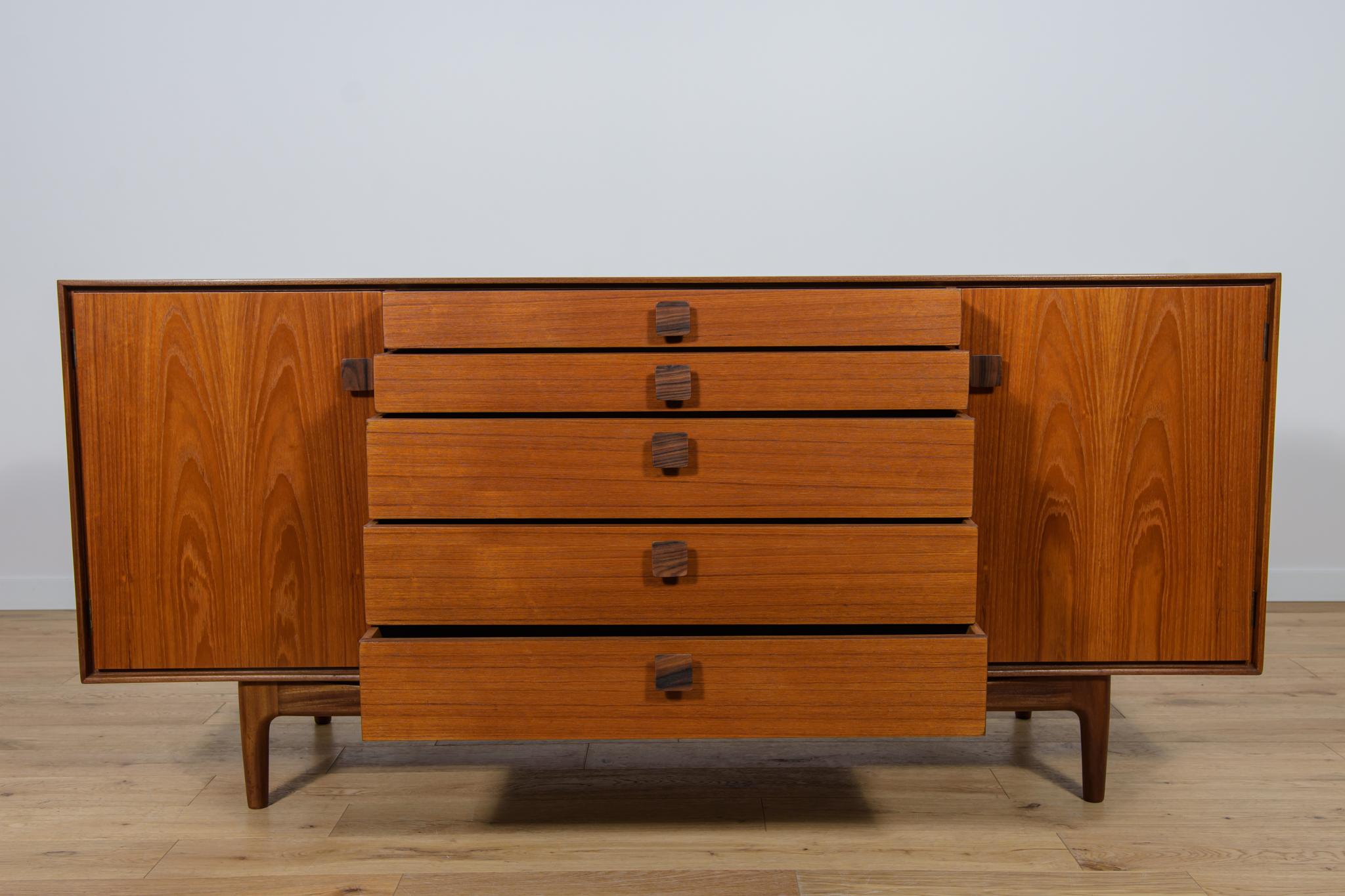 Rosewood Mid-Century Sideboard by Ib Kofod Larsen for G-Plan, 1960s For Sale