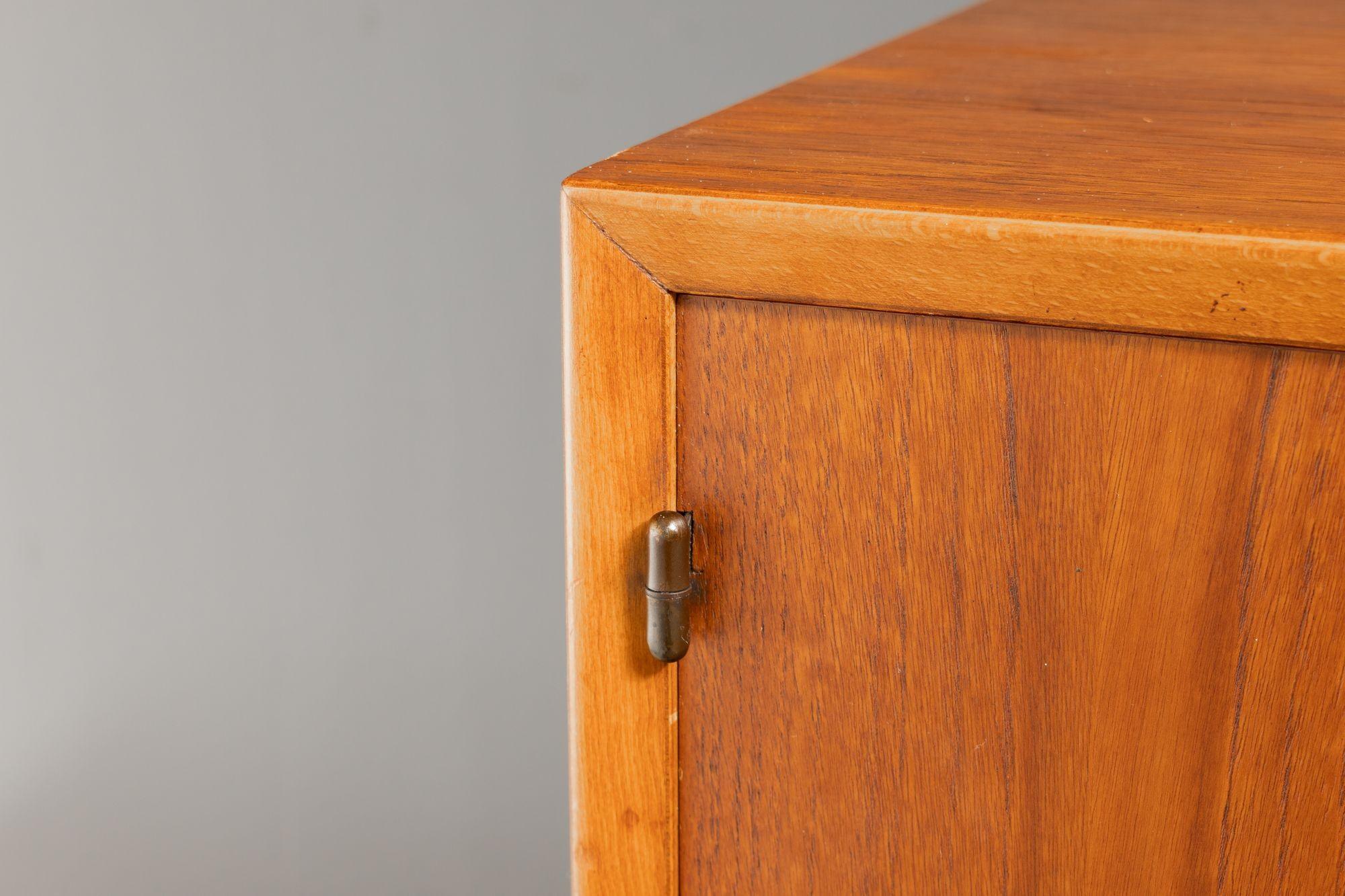 Credenza di metà secolo di Ikea in vendita 1