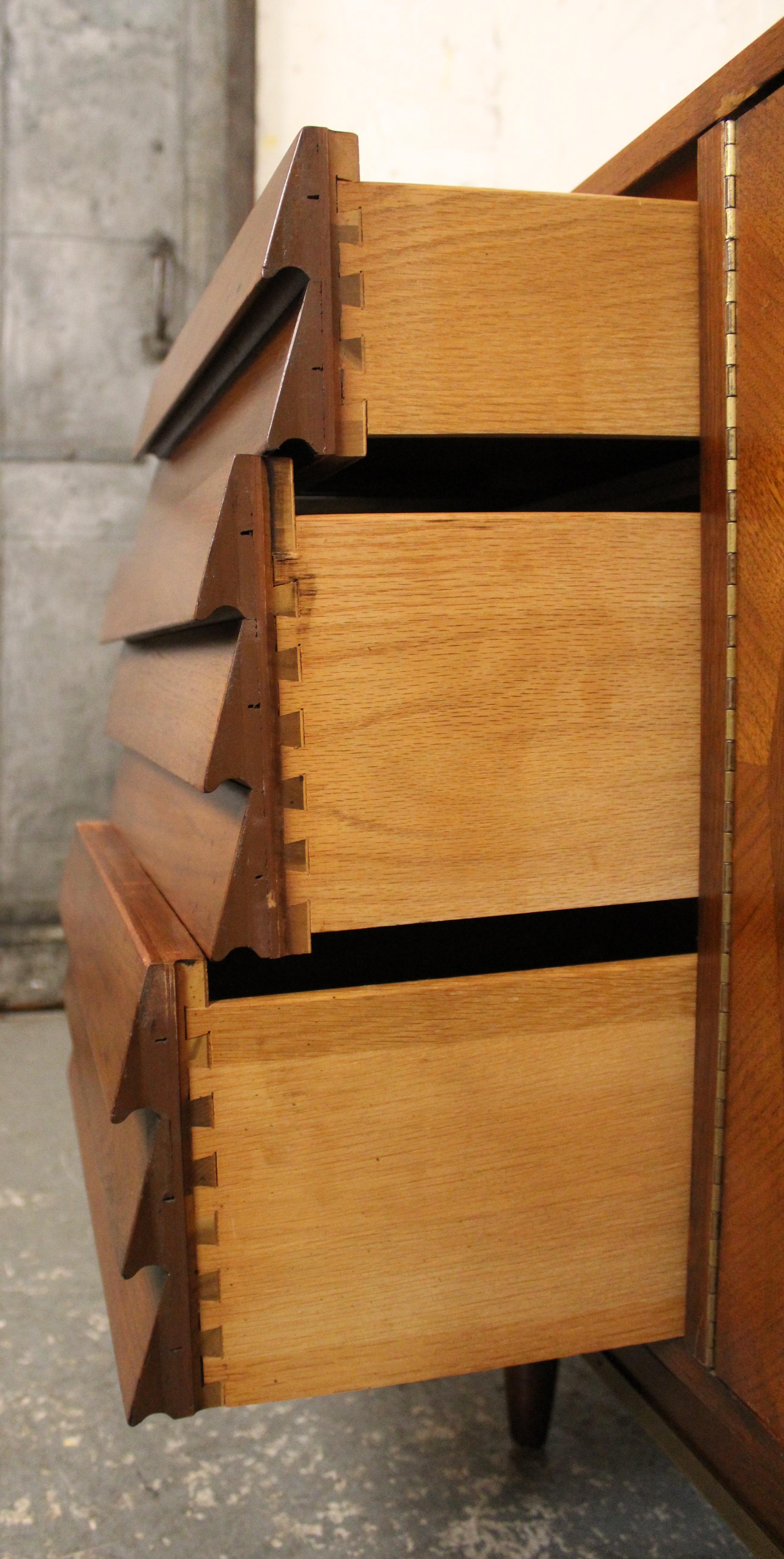 Mid-Century Sideboard by Merton Gershun for American of Martinsville For Sale 4