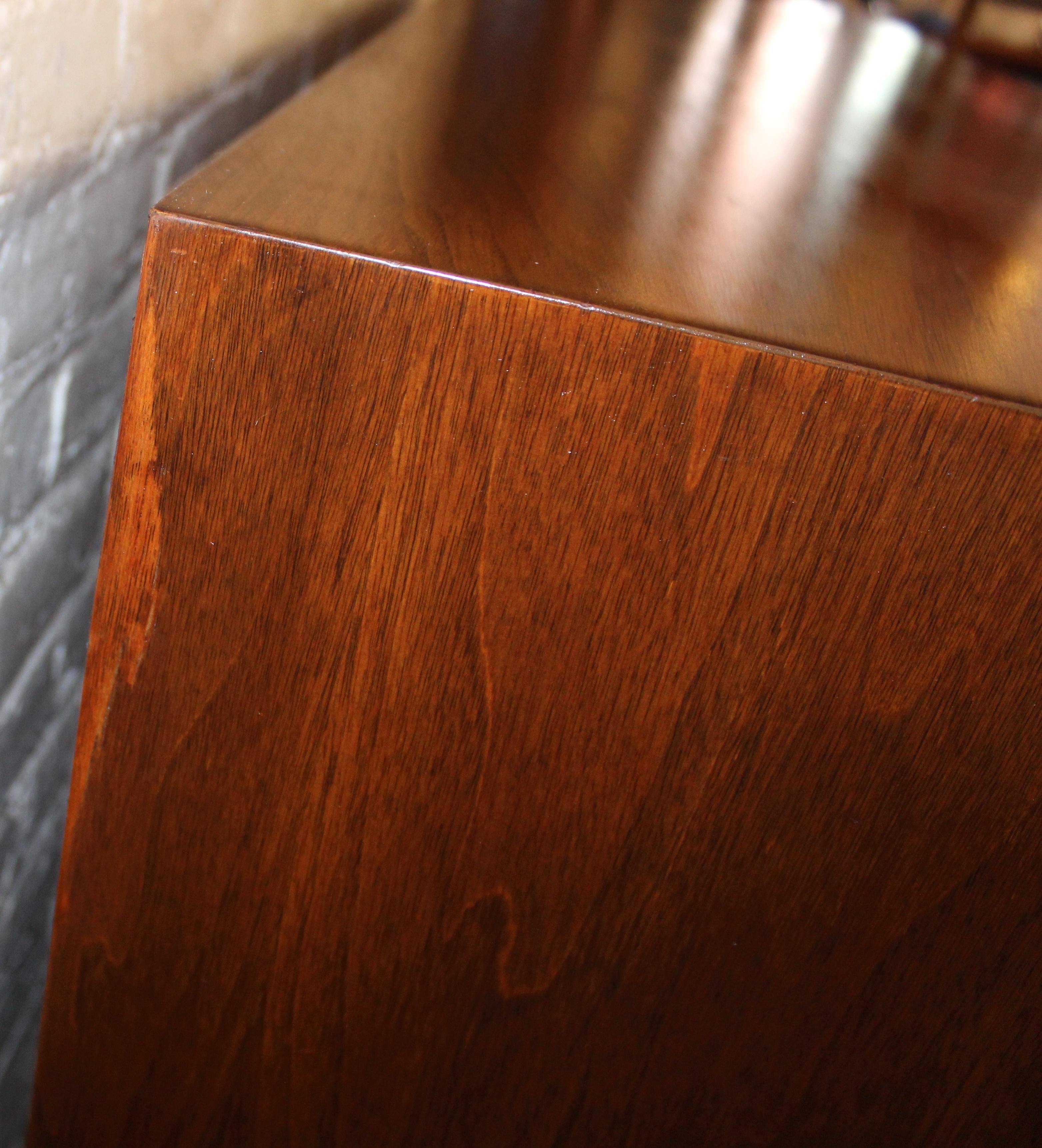 Mid-Century Sideboard by Merton Gershun for American of Martinsville For Sale 8