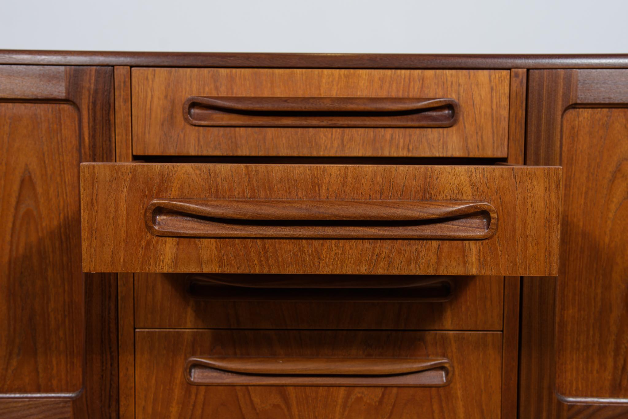 Mid Century sideboard by Victor Wilkins for G-Plan, 1960s For Sale 1