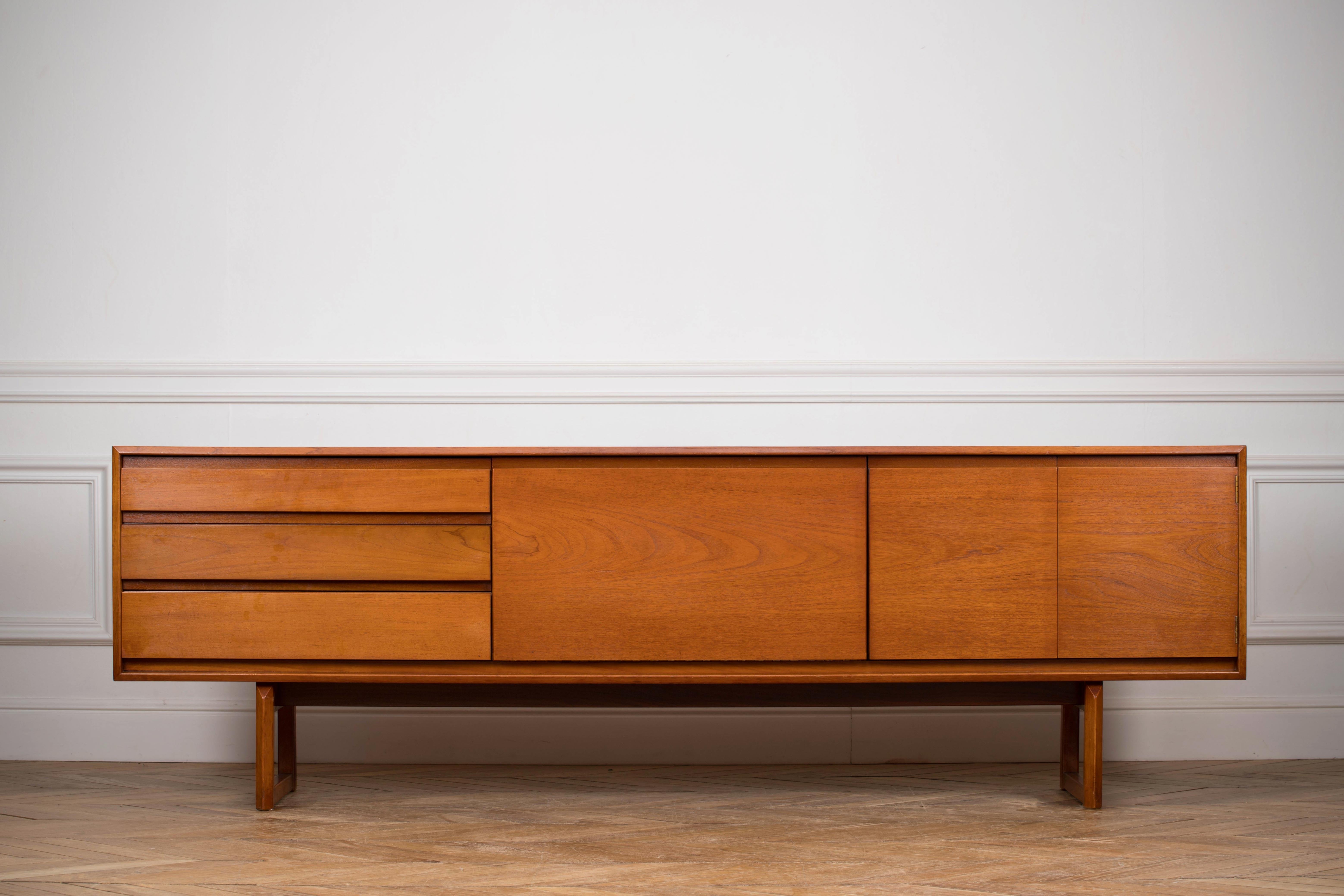 white & newton furniture
