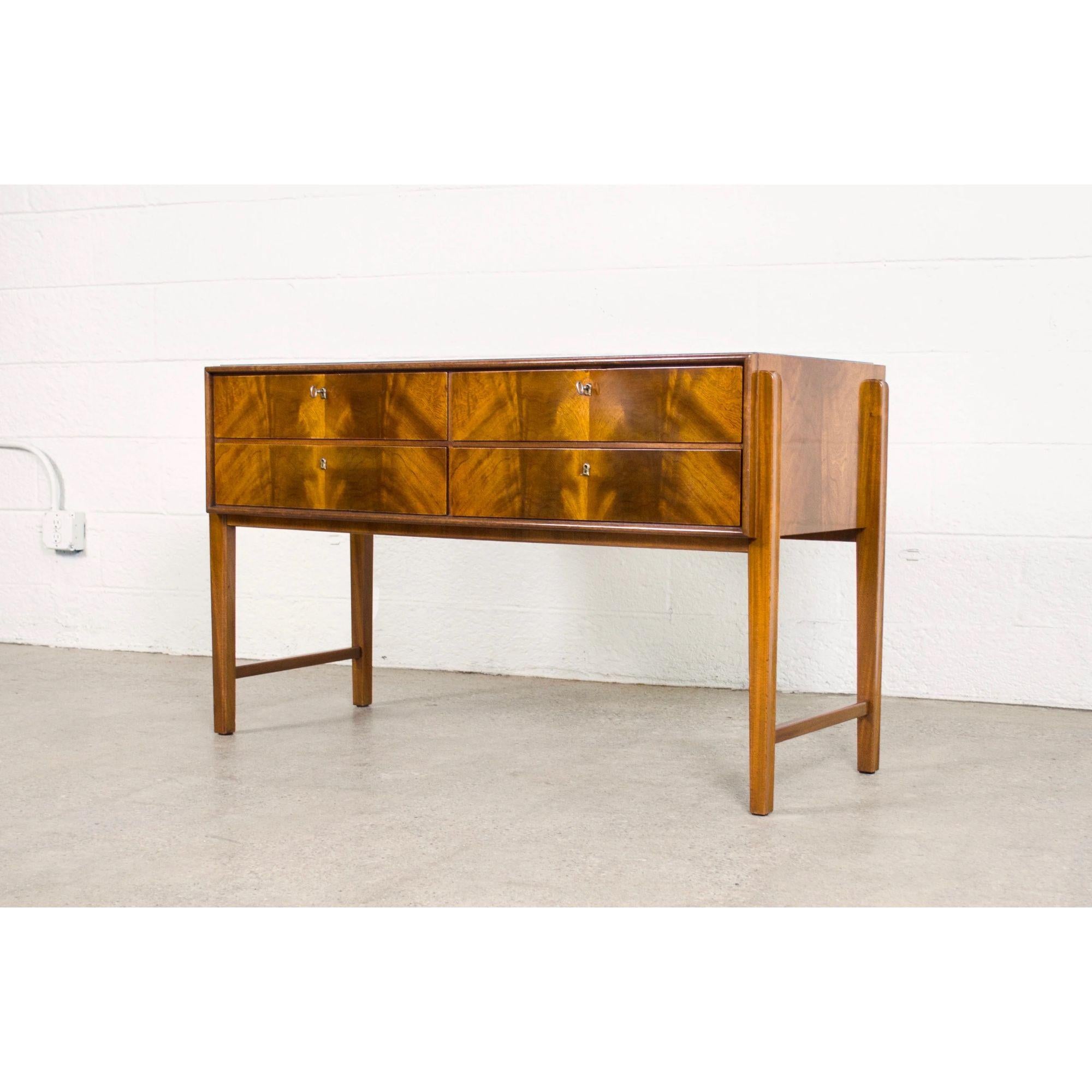 Midcentury burl wood sideboard credenza, 1960s.

This exceptional vintage mid century modern sideboard buffet circa 1960 is impeccably crafted and features a lacquered burlwood surface with stunning grain pattern and a recessed glass tabletop. The