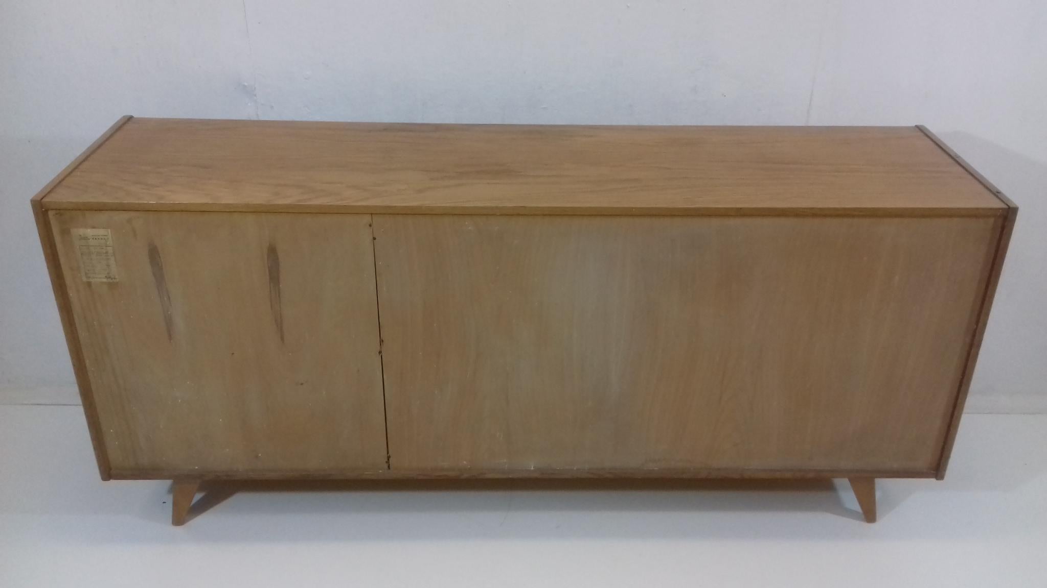 Midcentury Sideboard Designed by Jiří Jiroutek, 1960s For Sale 2