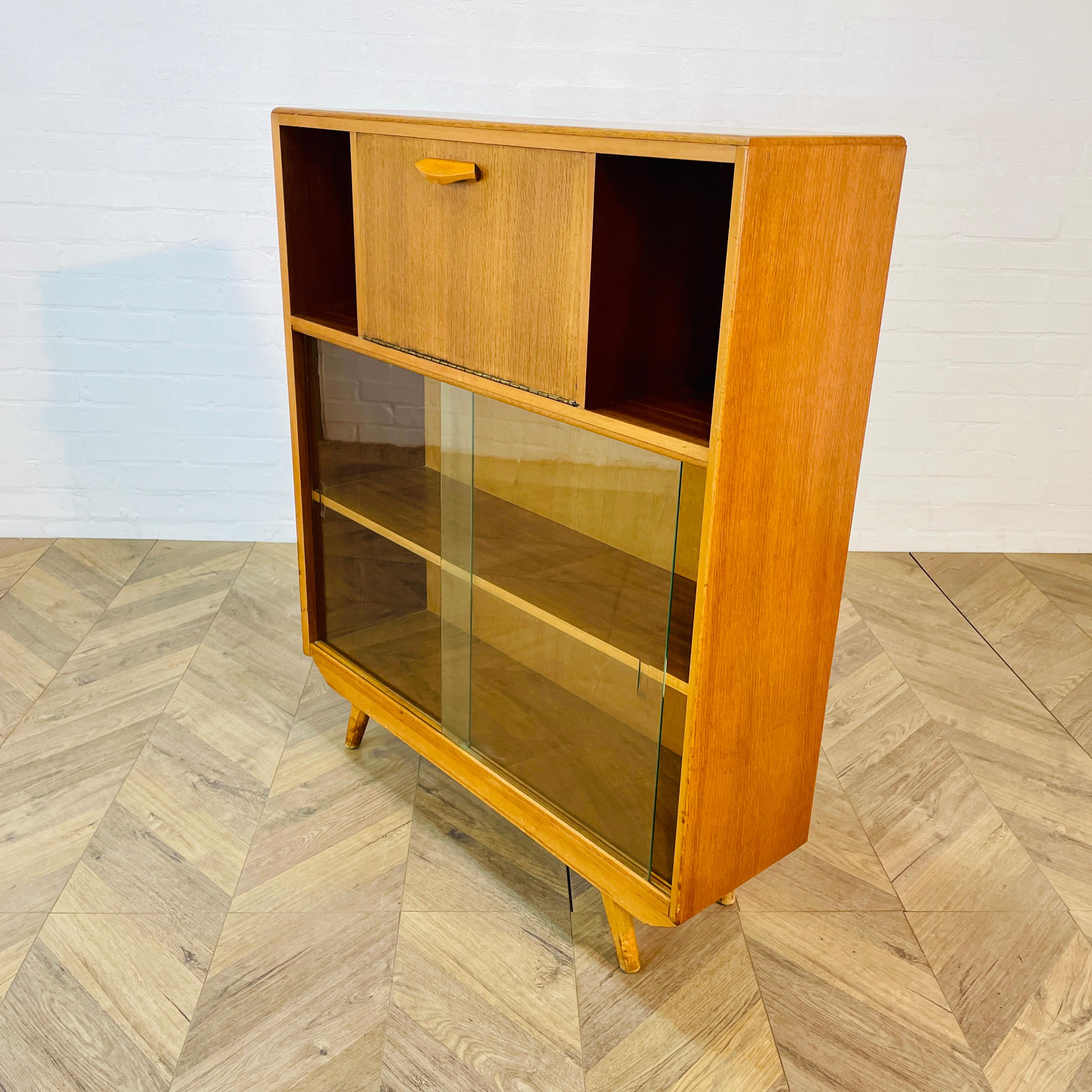 Mid-Century Modern Mid-Century Sideboard Display Cabinet, Made by Avalon, 1960s For Sale