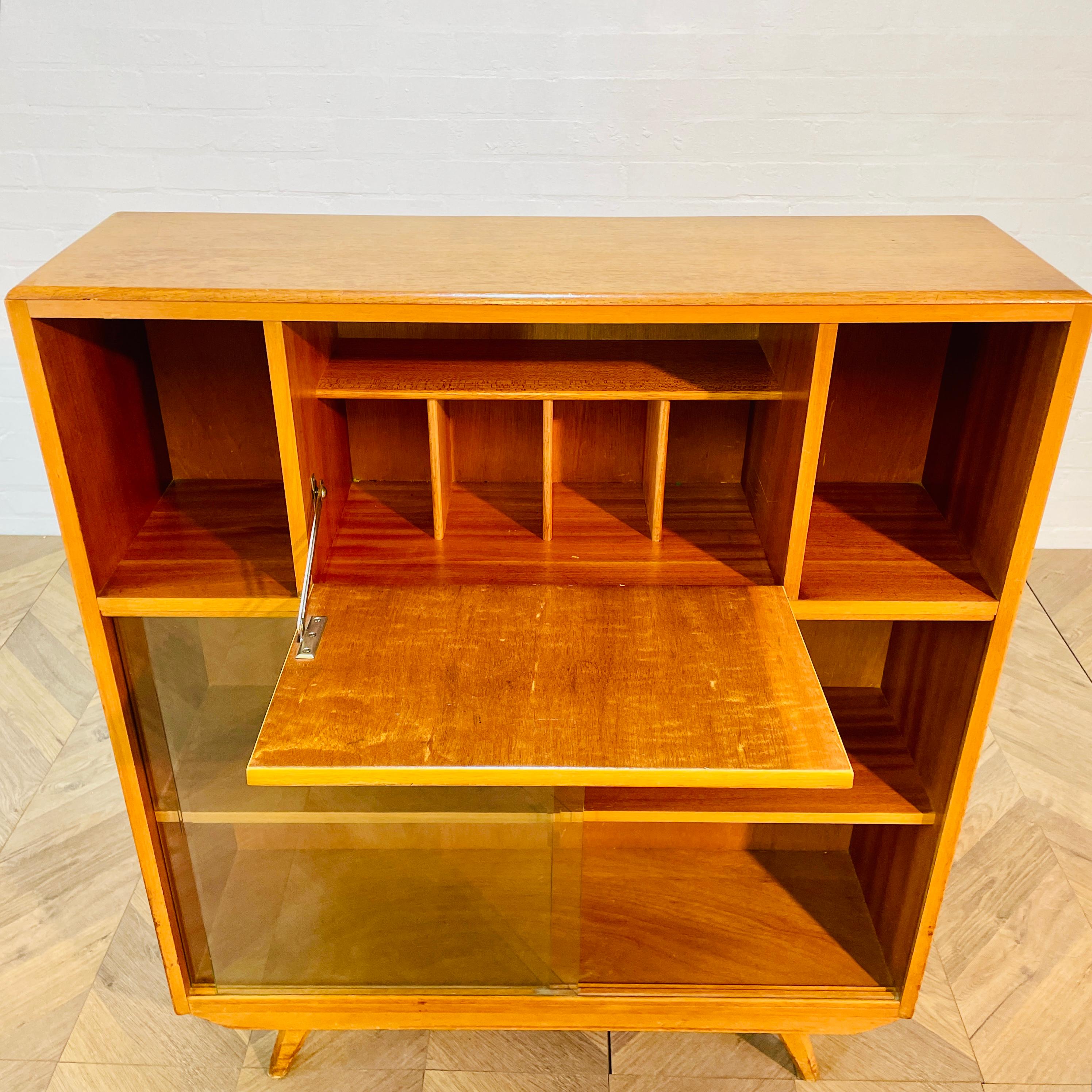 Mid-Century Sideboard Display Cabinet, Made by Avalon, 1960s For Sale 1