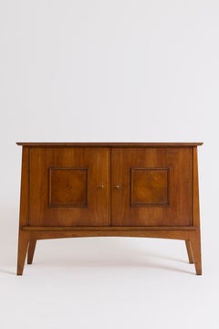 Aparador de mediados de siglo