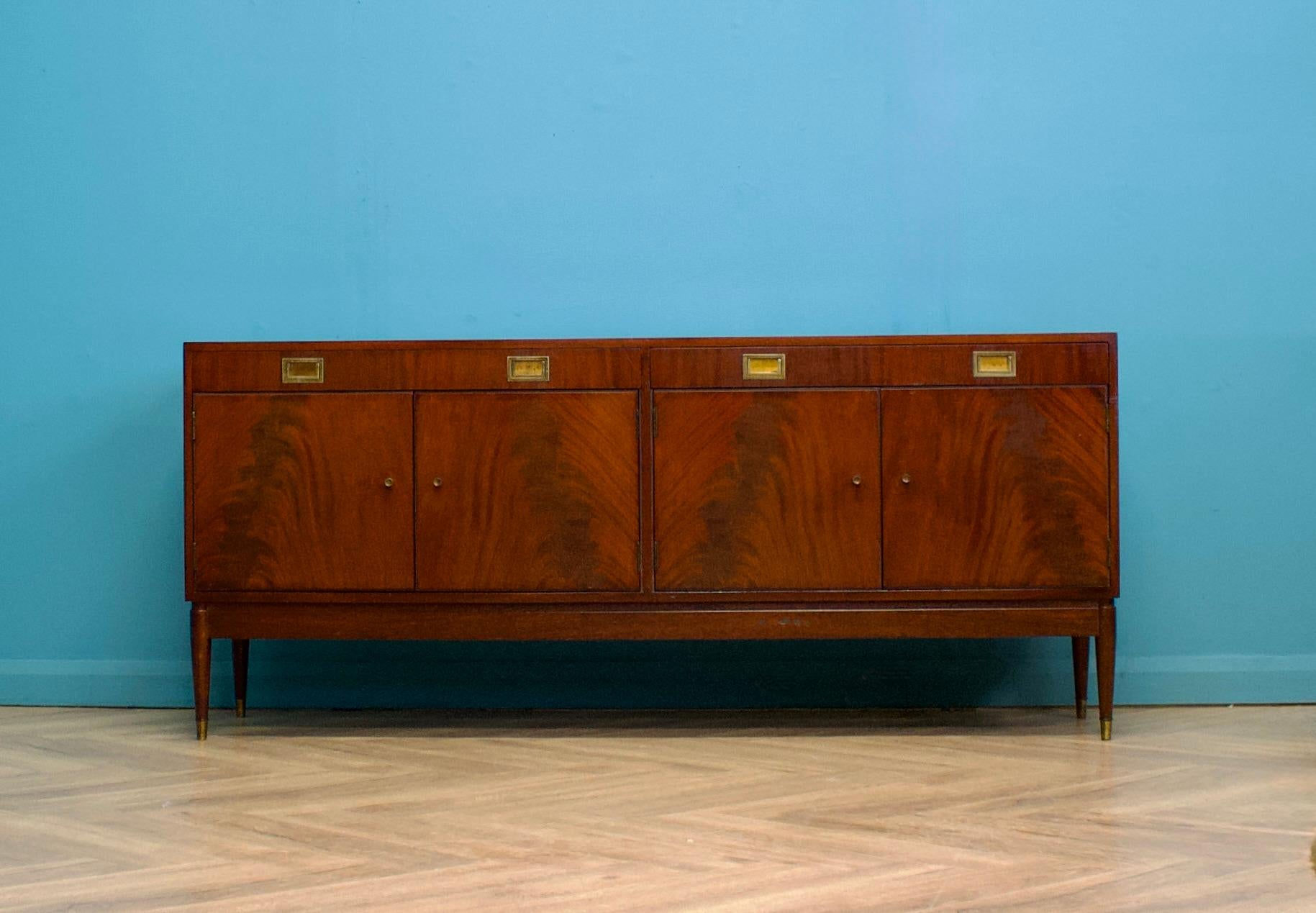 Mid-Century moderno Credenza di metà secolo di Greaves and Thomas, anni '60 in vendita