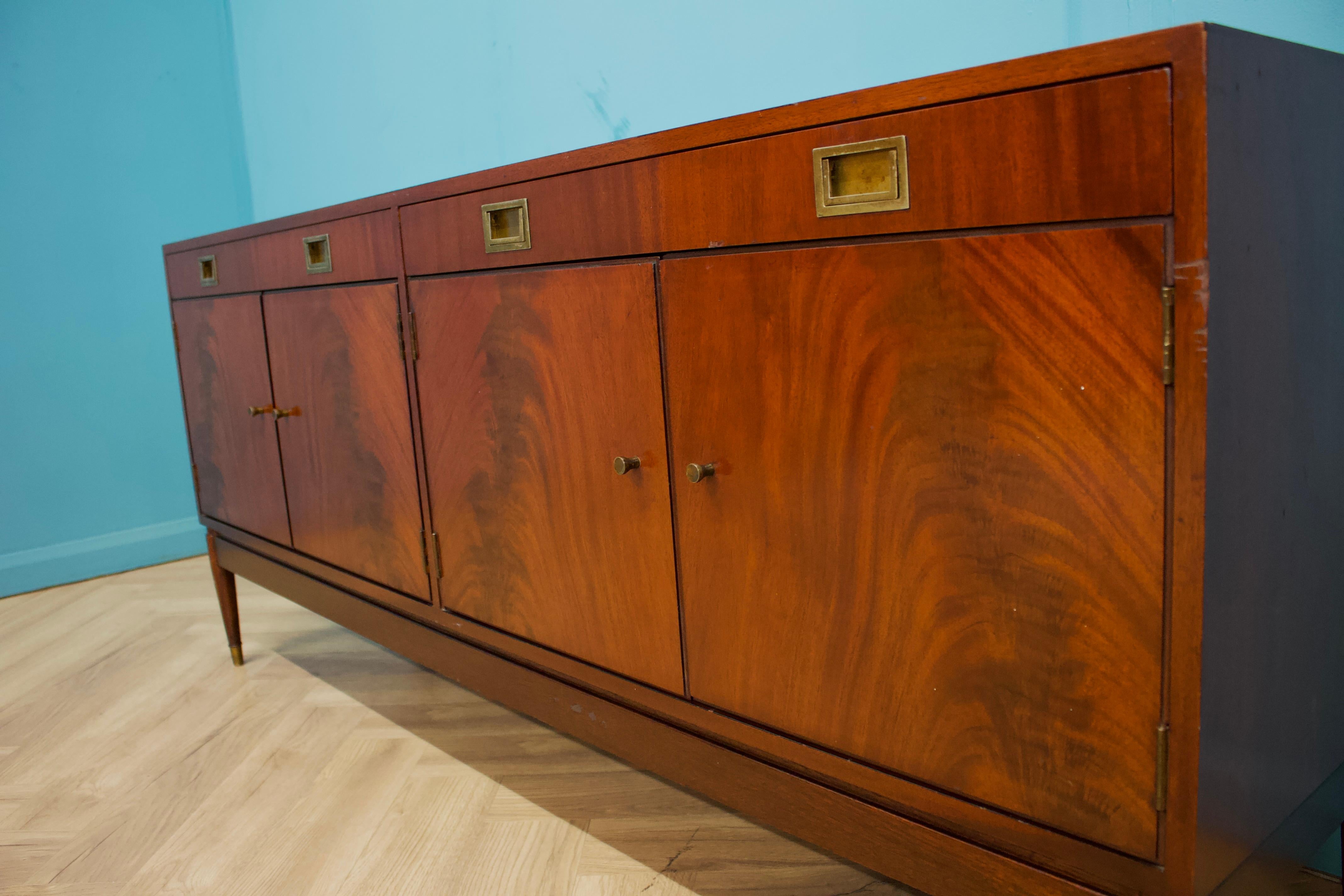 Credenza di metà secolo di Greaves and Thomas, anni '60 in vendita 1