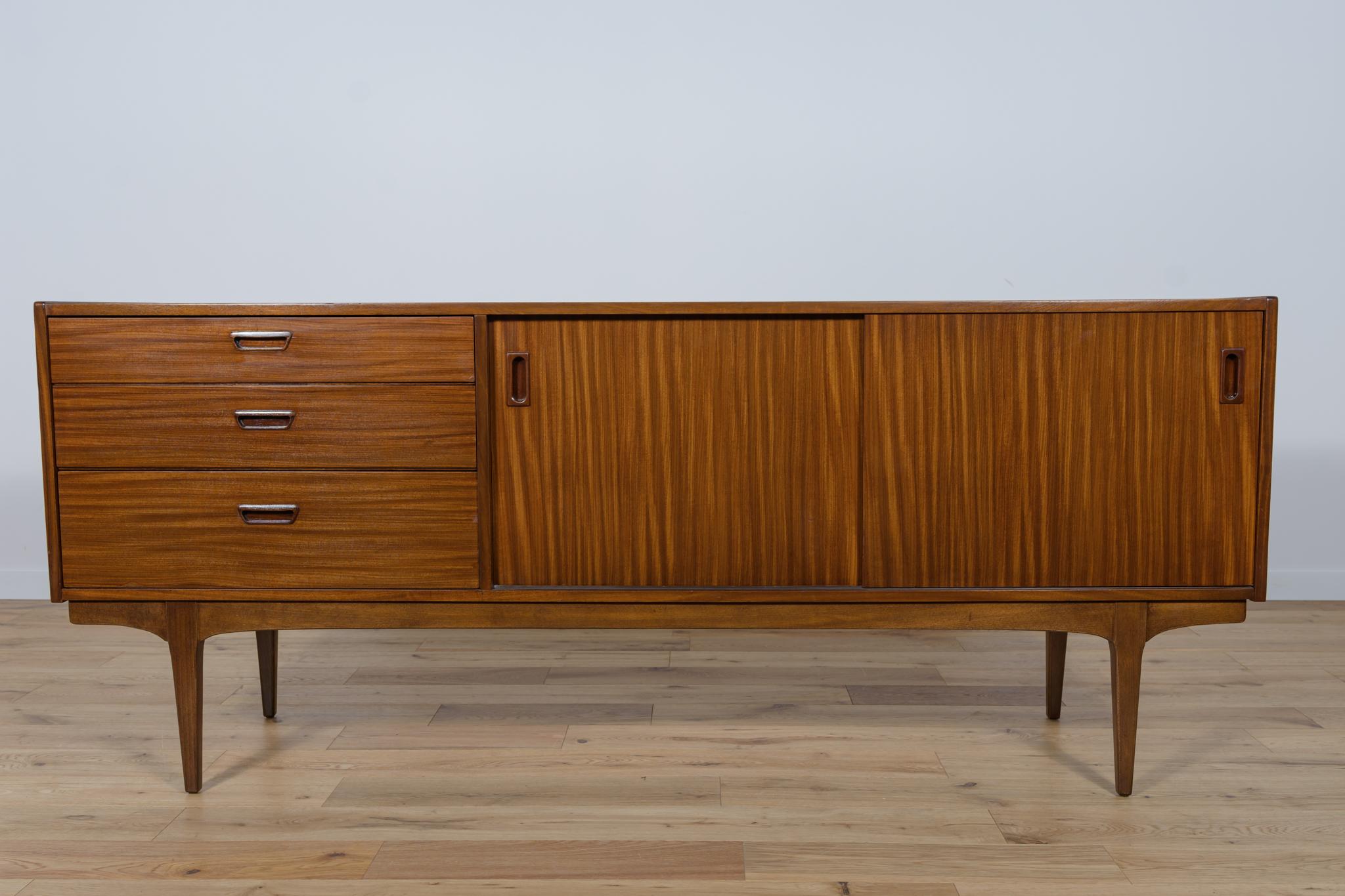  Mid-Century Sideboard von Nathan, 1960er Jahre (Moderne der Mitte des Jahrhunderts) im Angebot