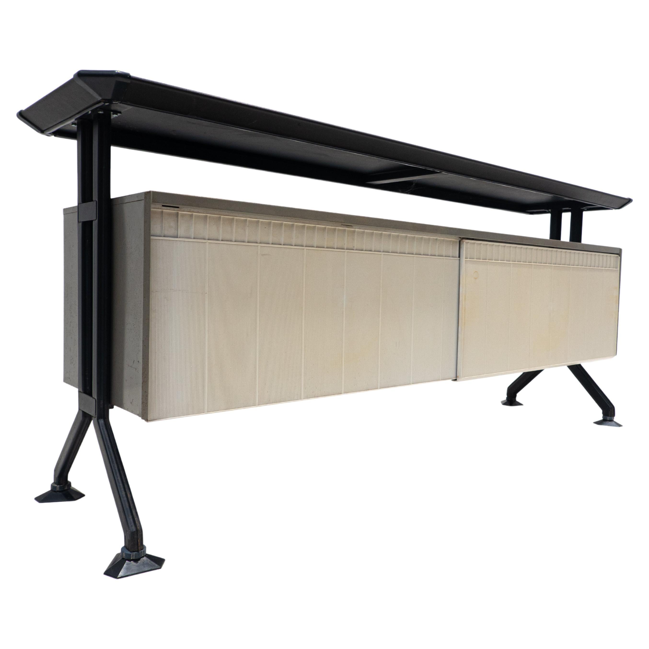 Aparador de mediados de siglo de la serie "Arco" de Studio BBPR para Olivetti, Italia