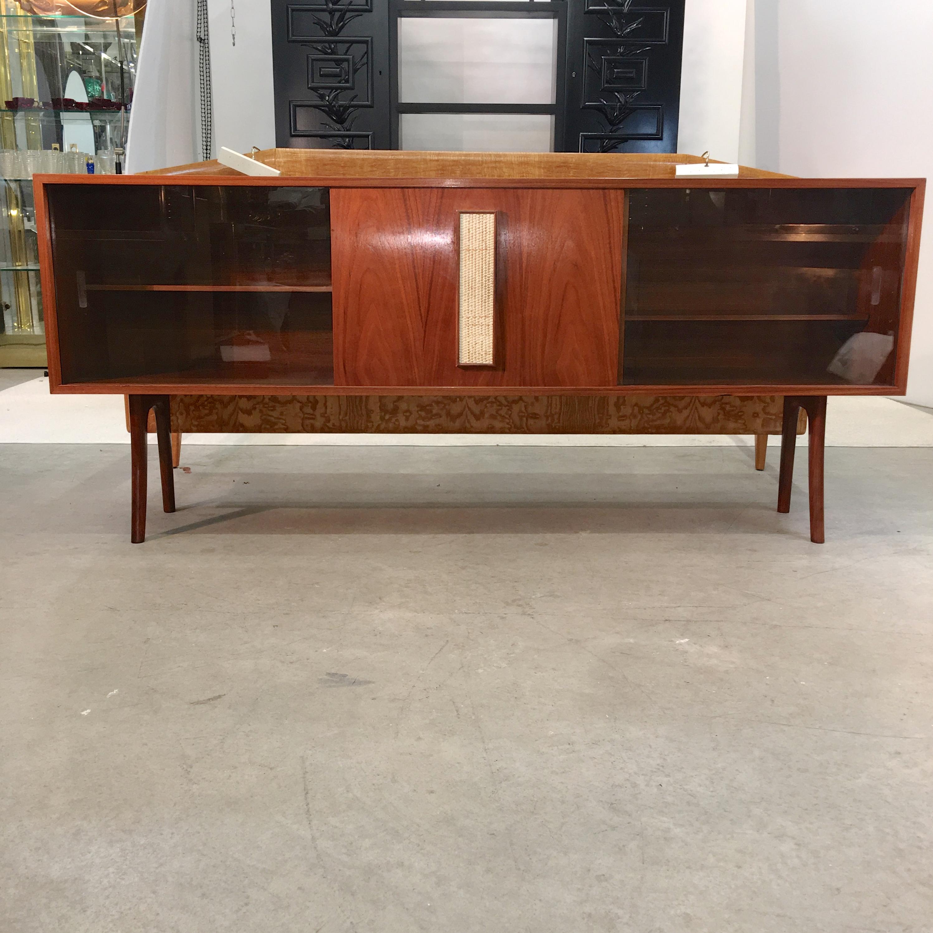 Midcentury Sideboard Hutch 6