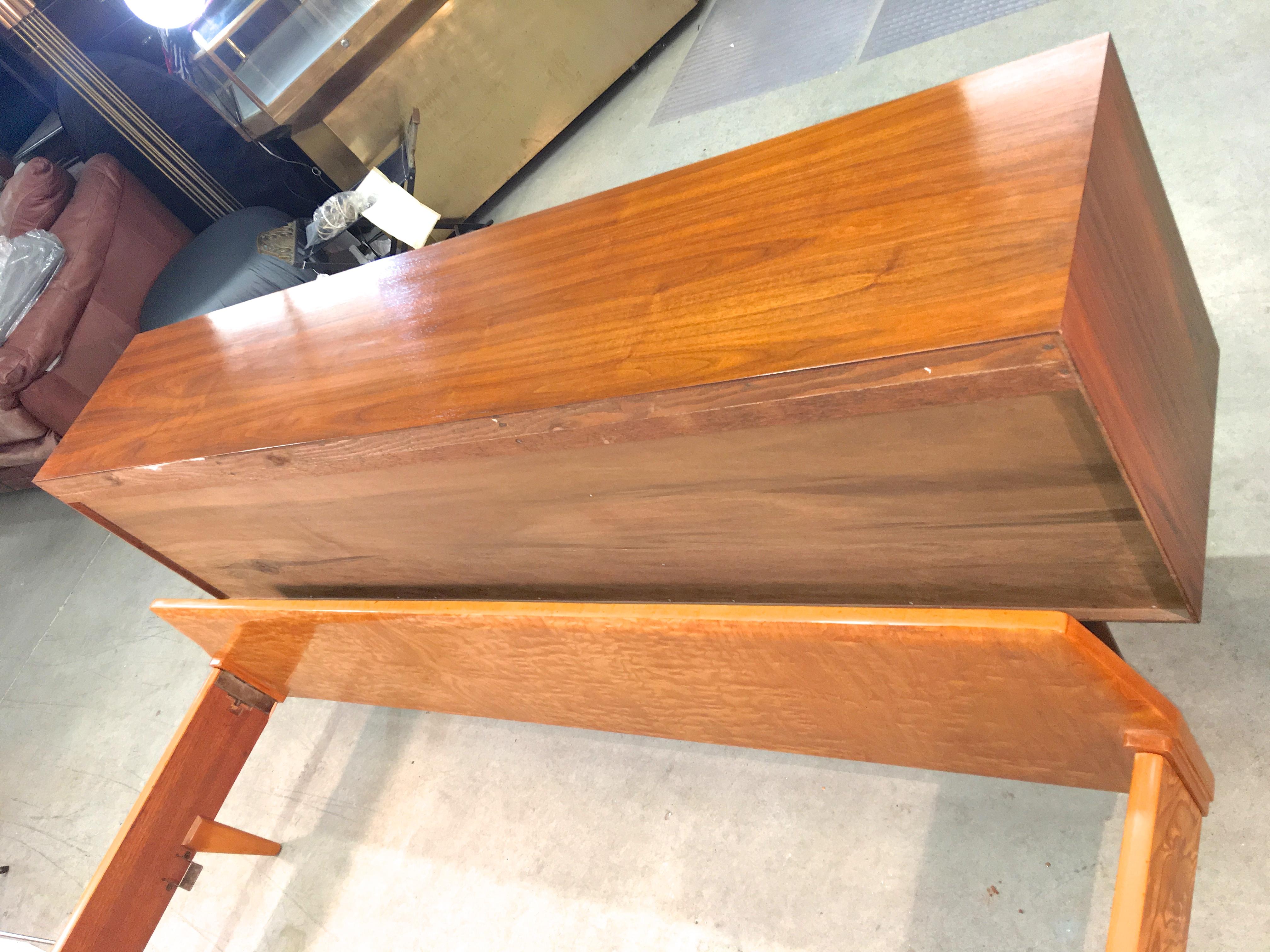 Midcentury Sideboard Hutch 1
