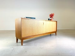Credenza del Medioevo II WK Möbel Georg Satink in noce e rovere