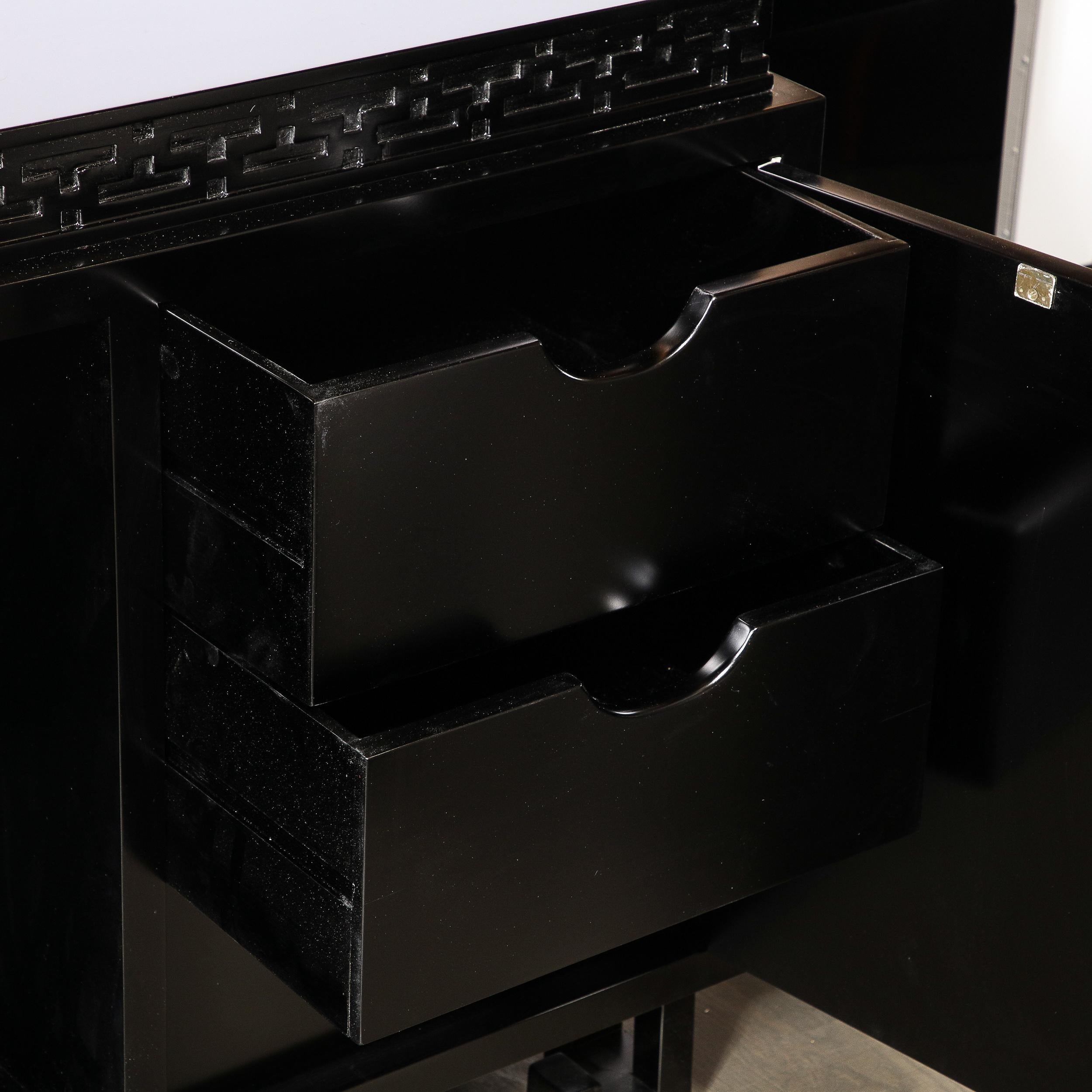 Mid-Century Sideboard in Black Lacquer with Greek Key Detail by James Mont in vendita 1