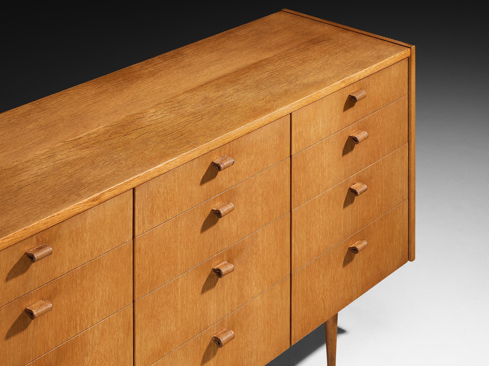Mid-Century Sideboard in Oak with Leather Handles For Sale 2