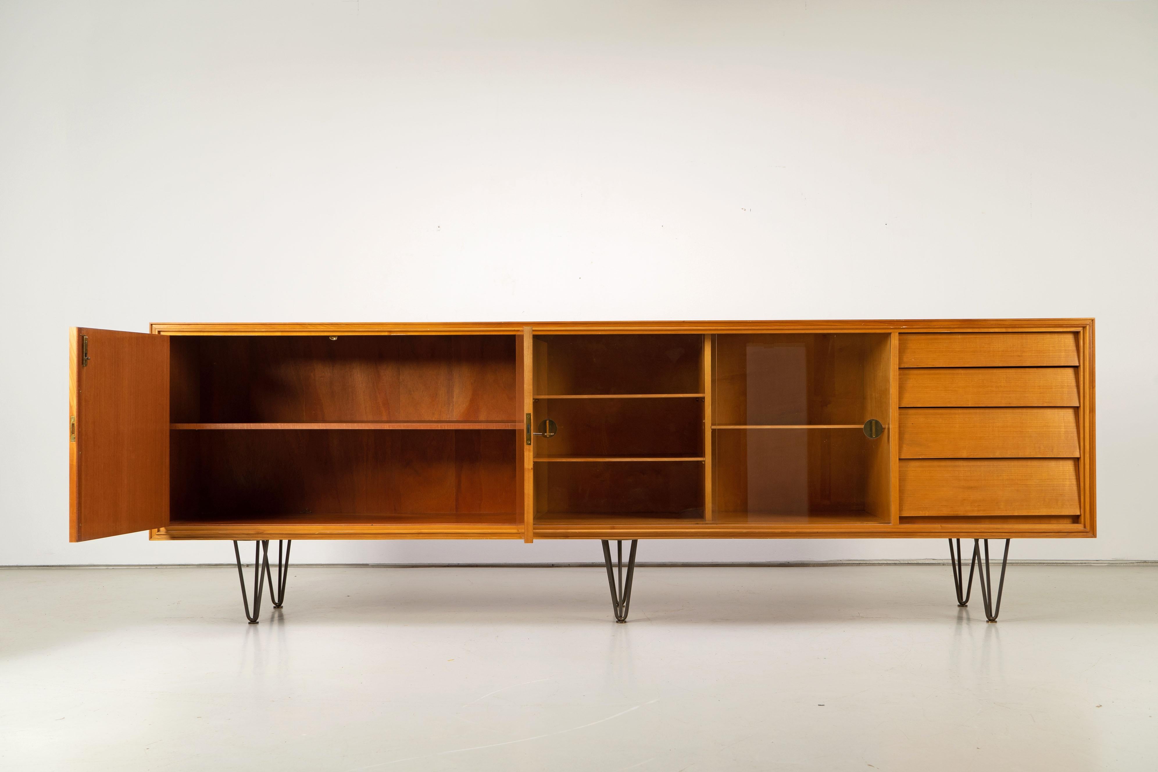 Mid-Century Sideboard in the Style of Alfred Altherr, Ash and Brass, Germany 50s For Sale 1