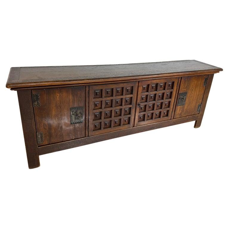 Mid-Century Sideboard in the style of Guillerme et Chambron, Solid Oak  In Good Condition For Sale In Brussels, BE