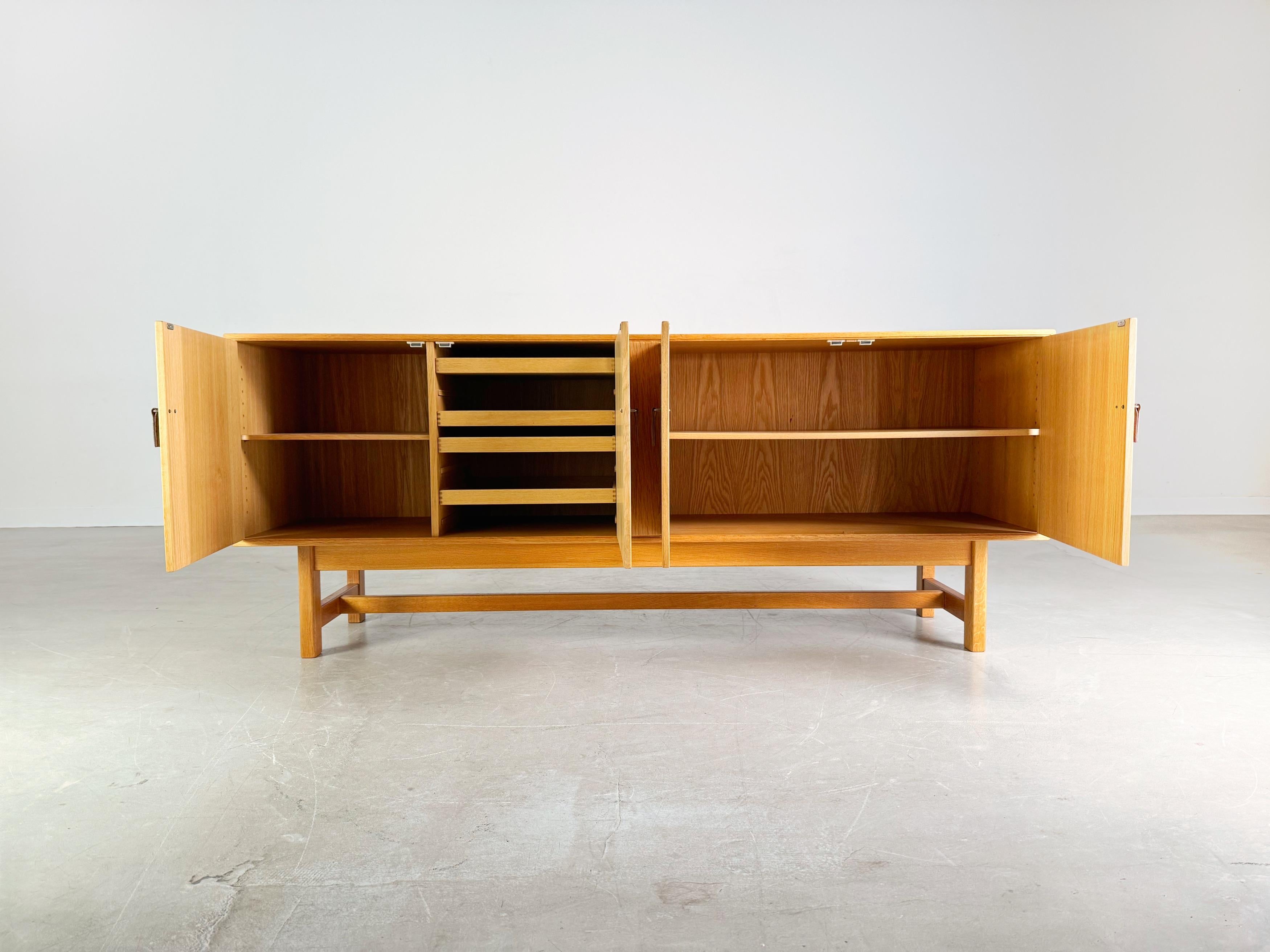 Danish Mid Century Sideboard KP Møbler Kurt Ostervig Oak