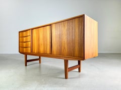 Mid Century Sideboard Sejling Skabe Erling W. Bach Teak