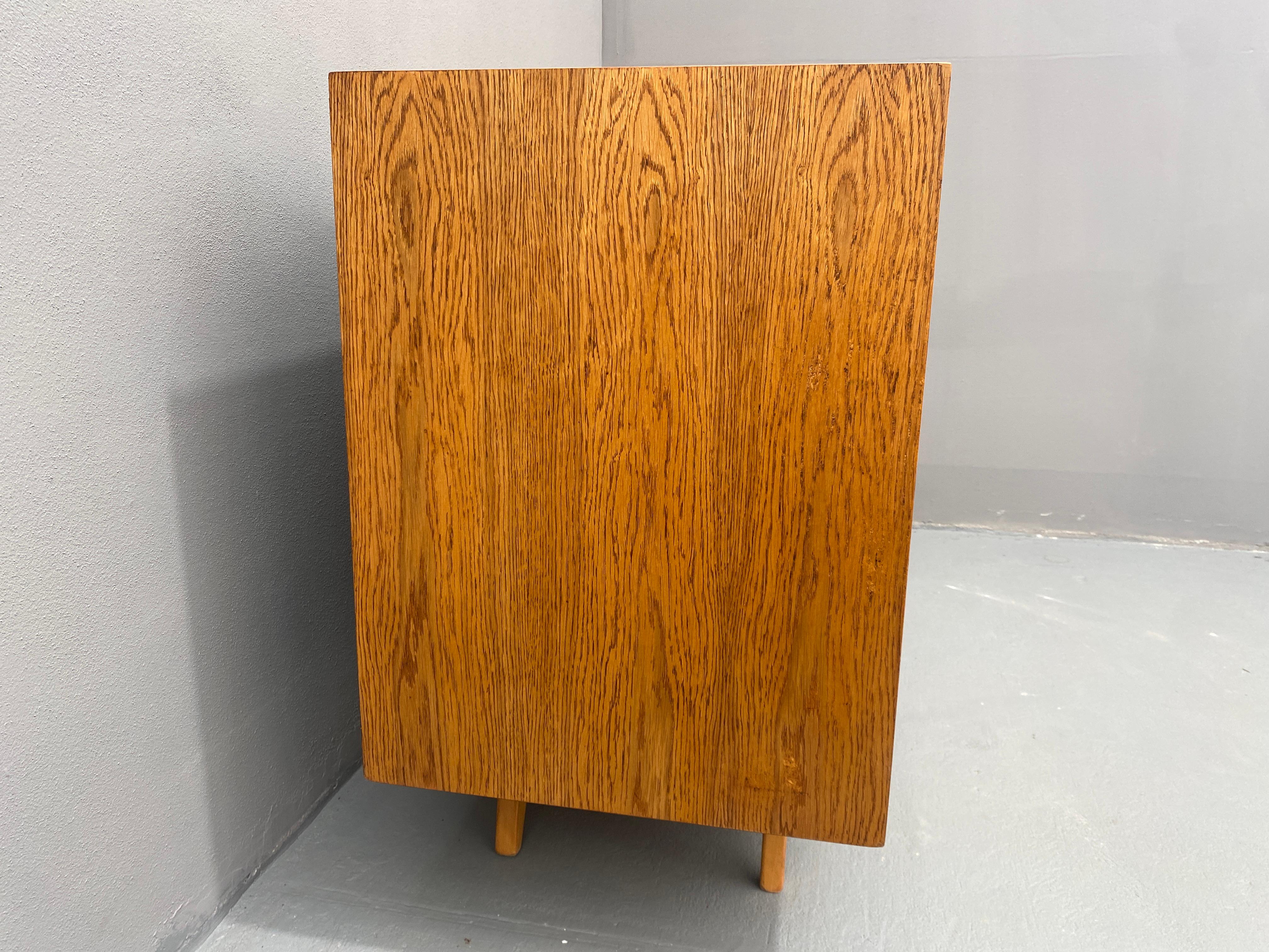 20ième siècle Buffet du milieu du siècle U-452 par Jiří Jiroutek, années 1960, Tchécoslovaquie en vente