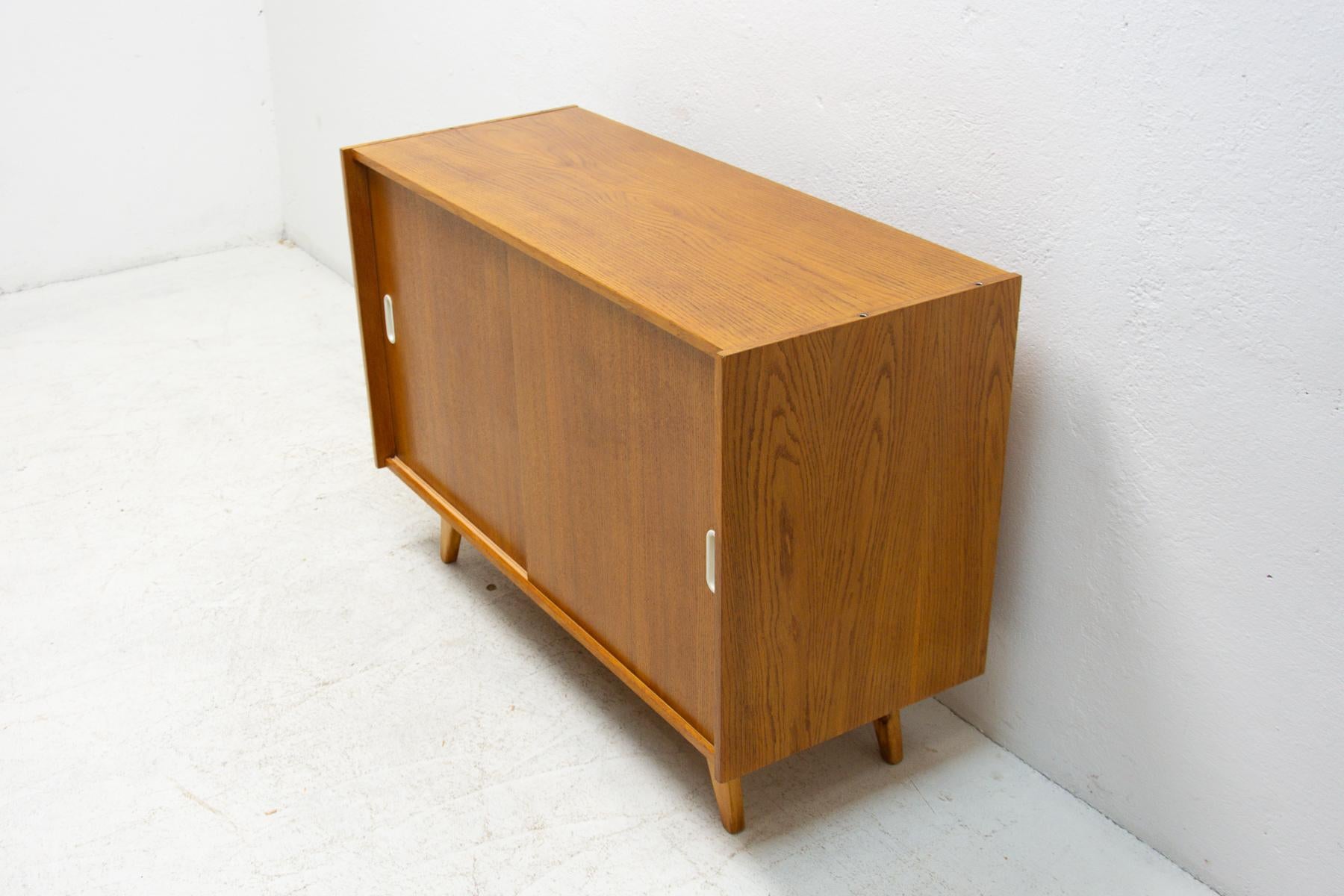 Wood Mid Century Sideboard U-452, Jiří Jiroutek, Czechoslovakia, 1960´s For Sale