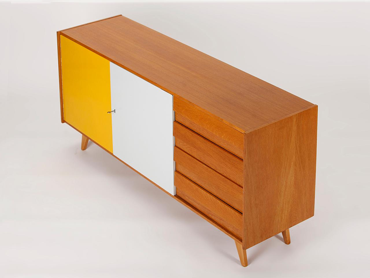 Midcentury Sideboard U 460 by Jiri Jiroutek for Interier Praha, 1960s In Excellent Condition In Wien, AT