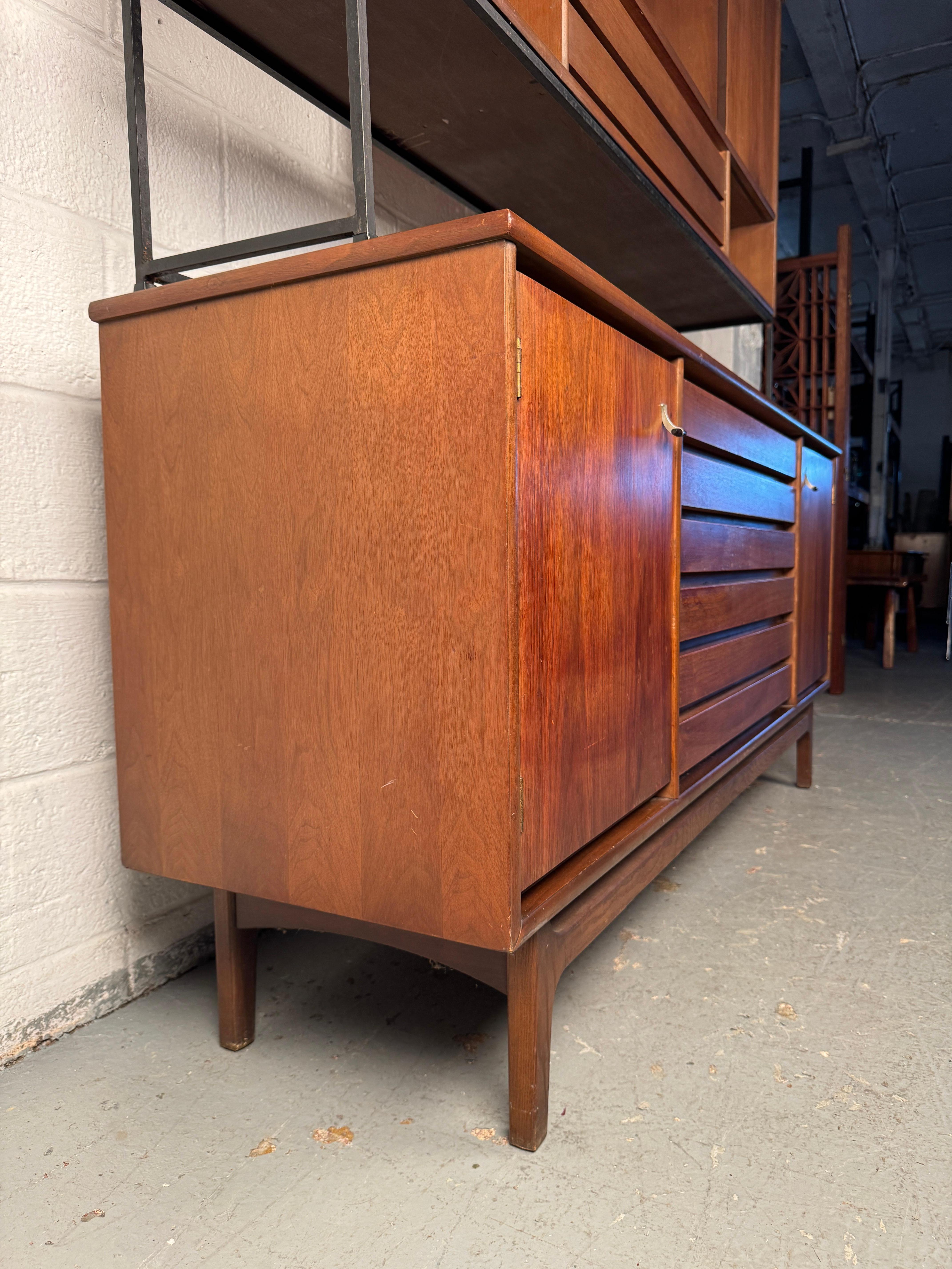 20th Century Mid-Century Sideboard with Topper, Mfg. by Stanley Furniture For Sale