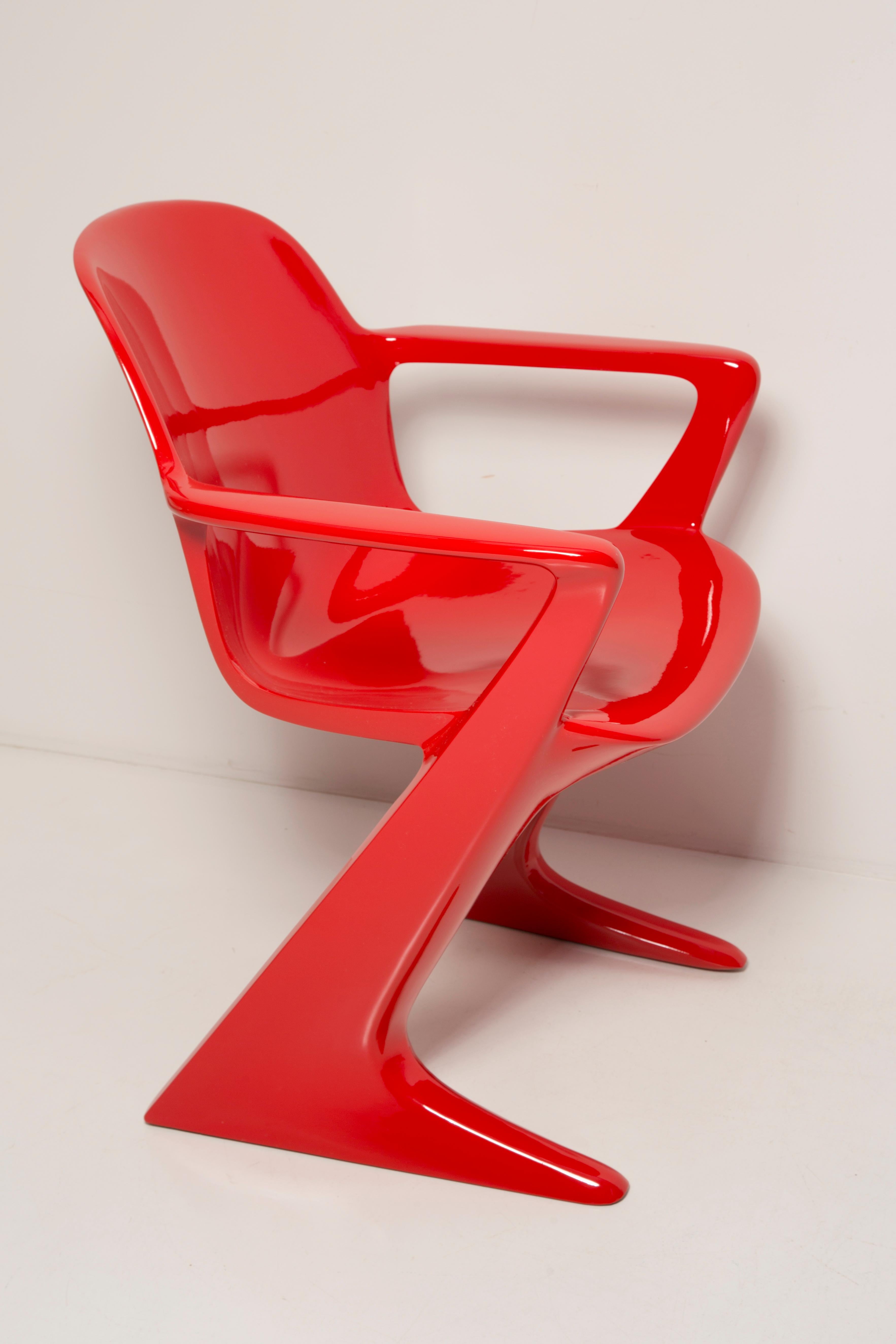 Midcentury Signal Red Kangaroo Chair Designed by Ernst Moeckl, Germany, 1968 For Sale 2