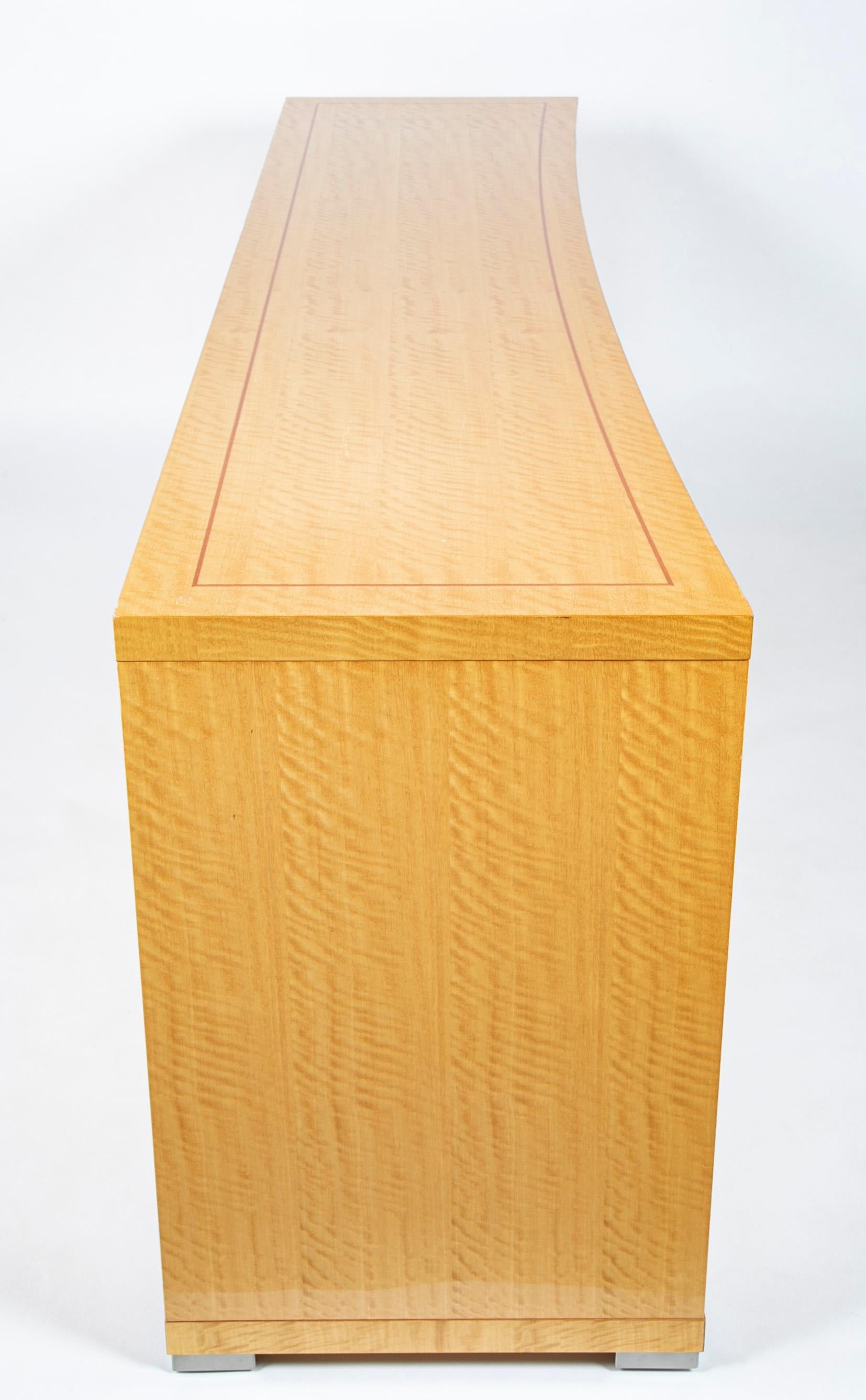 Enfilade en bois de satin de ronce signé du milieu du siècle de la collection Giorgio en vente 1