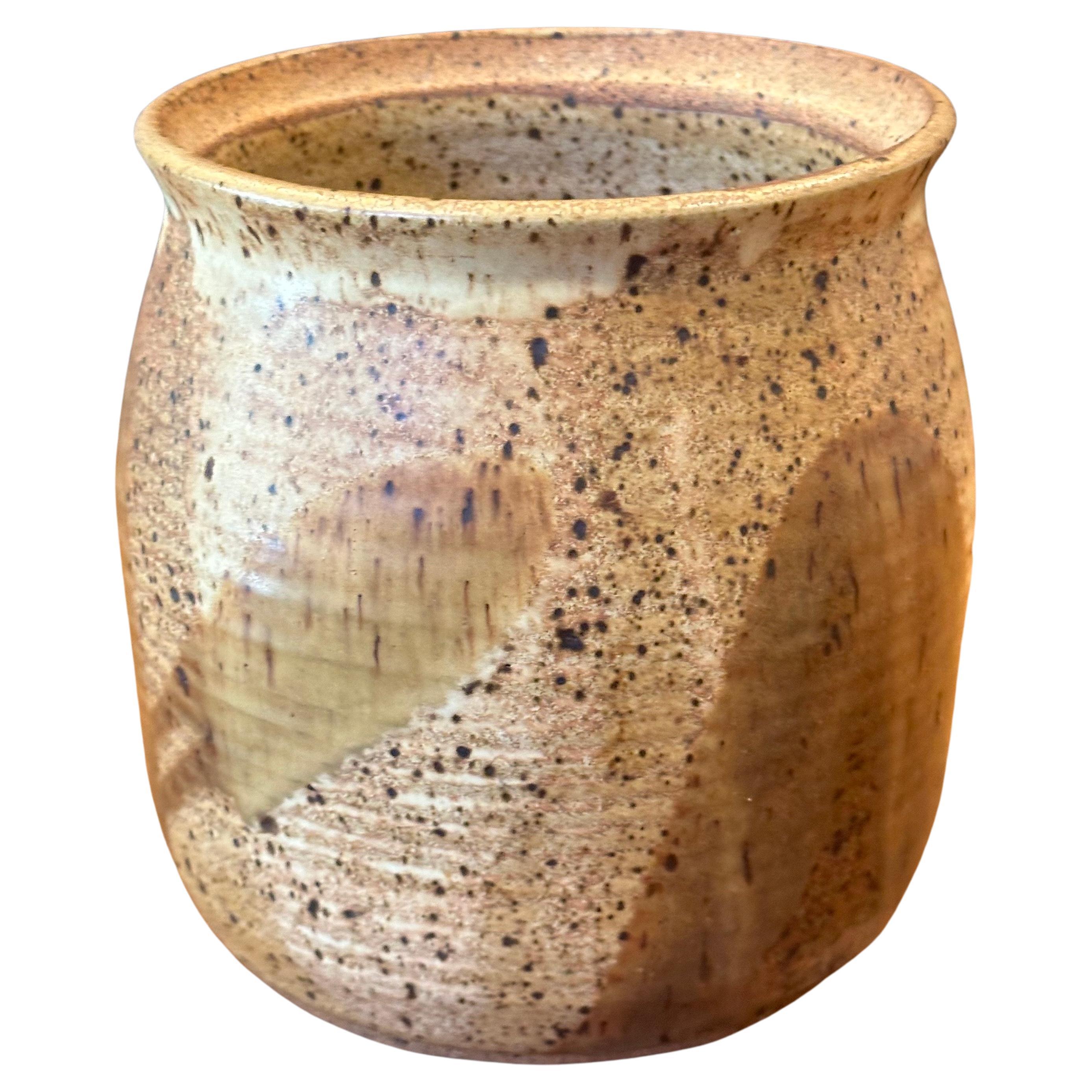 Signierter California Studio Pottery Topf / Vase aus der Mitte des Jahrhunderts im Angebot 2