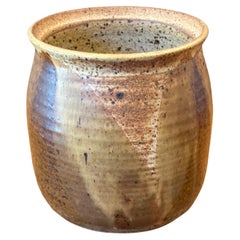 Vaso di metà secolo firmato Studio Pottery della California