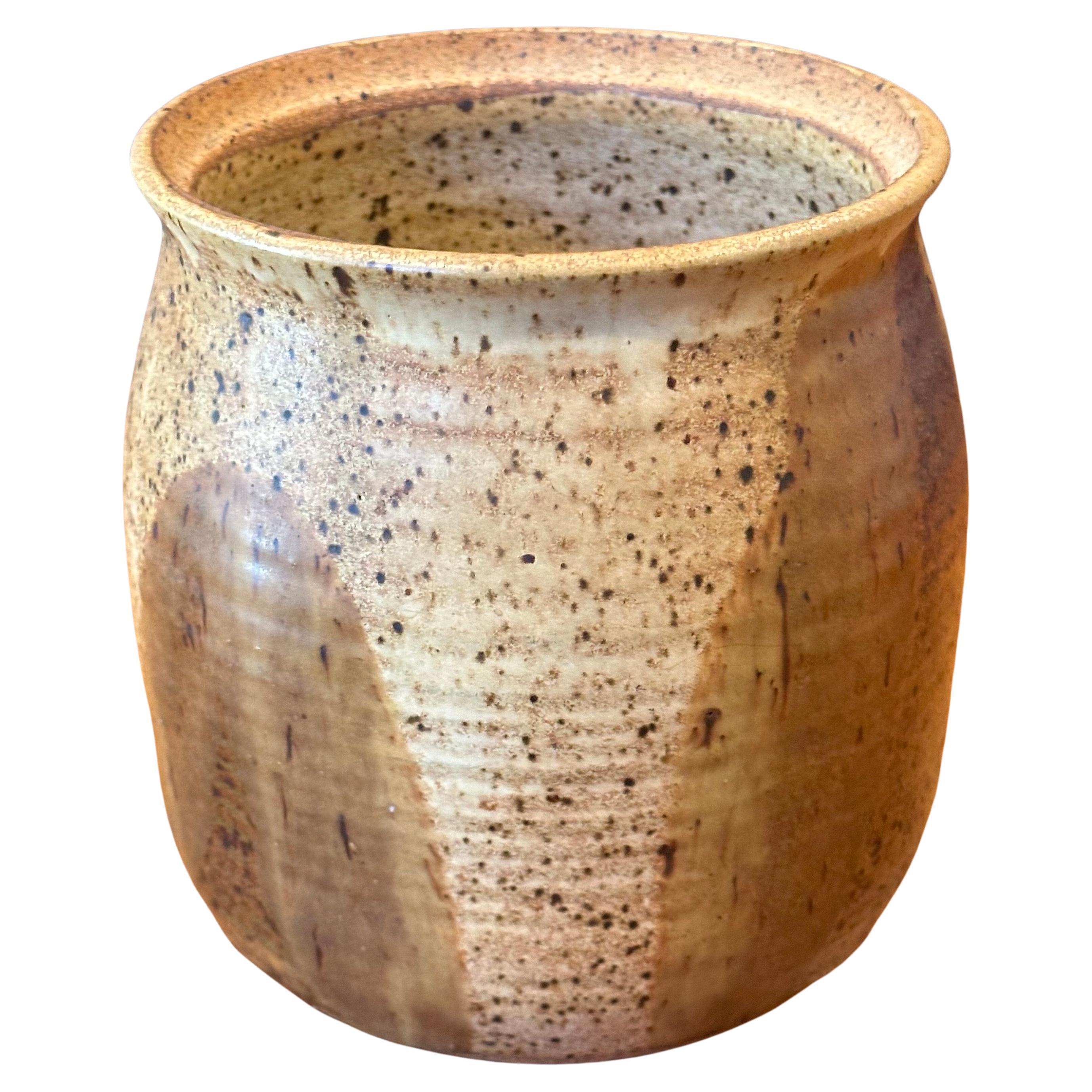 Mid-Century Signed California Studio Pottery Pot / Vase