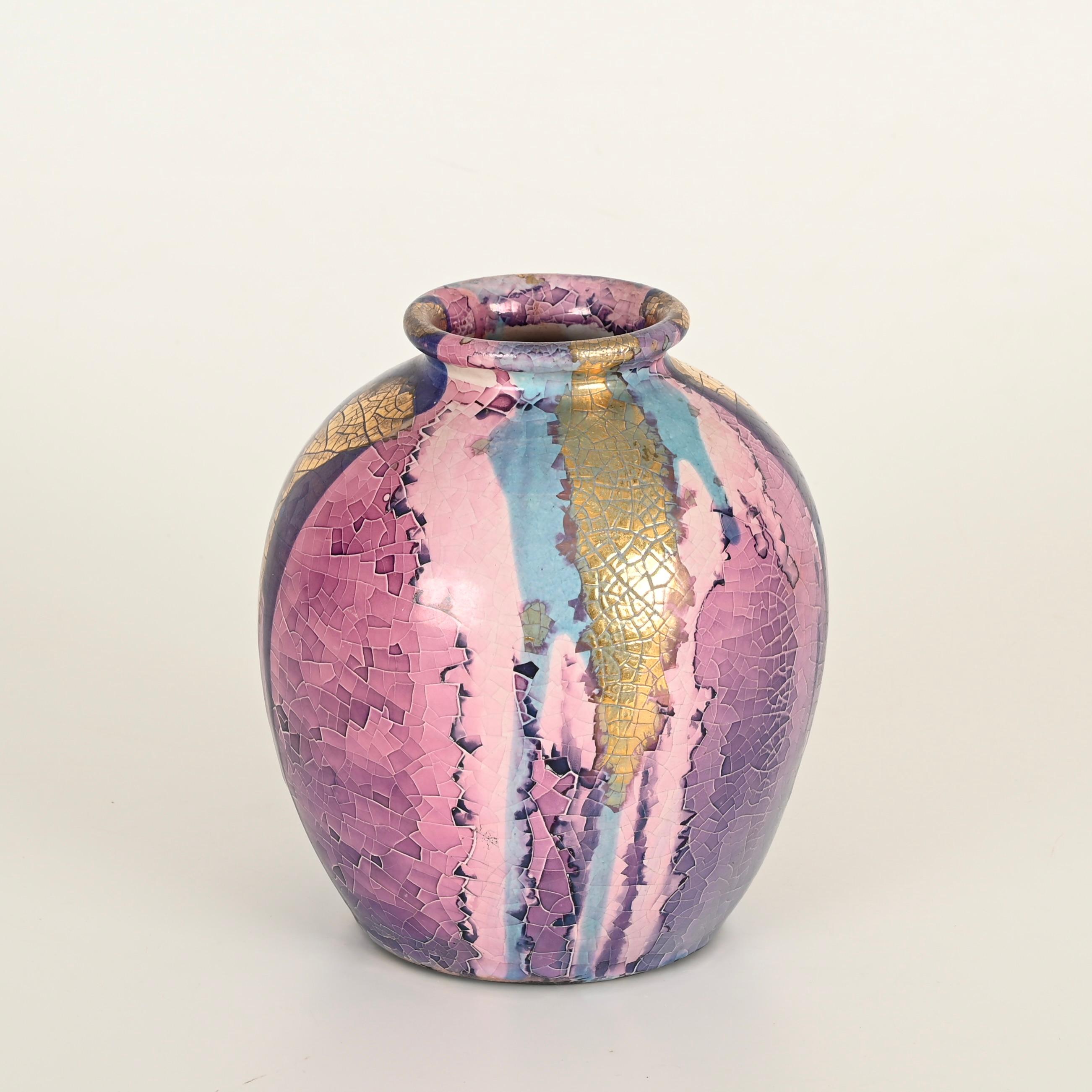 Mitte des Jahrhunderts Signiert Claudio Pulli Polychrome Keramik Italienische Vase, 1970er Jahre (Emailliert) im Angebot