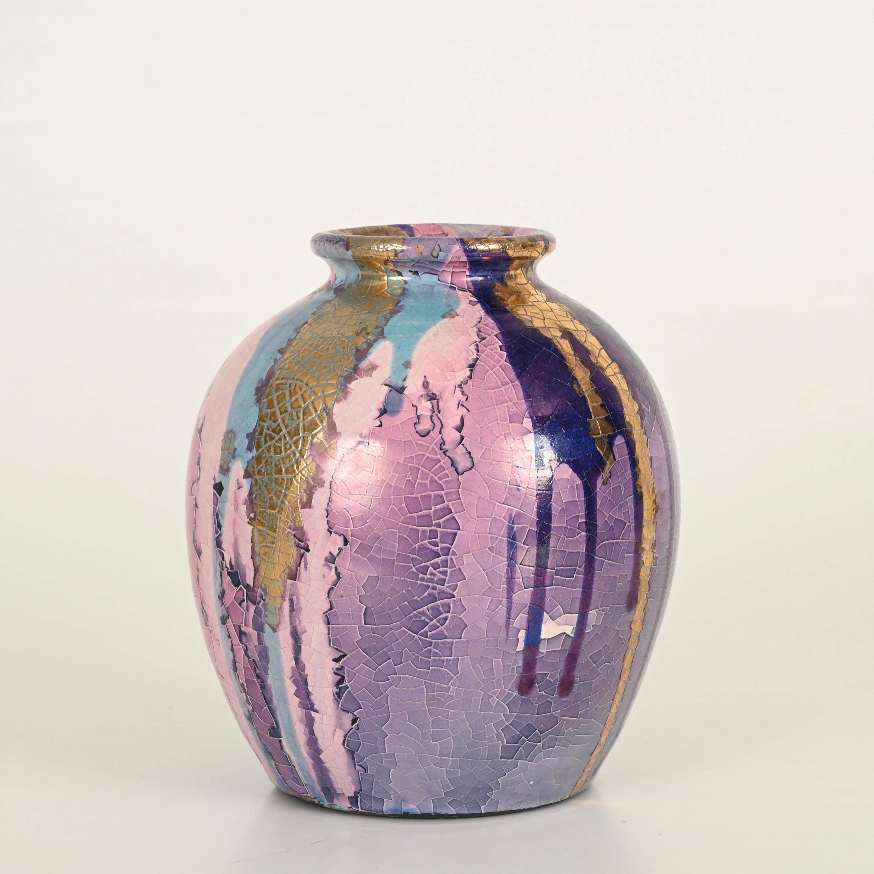 Mitte des Jahrhunderts Signiert Claudio Pulli Polychrome Keramik Italienische Vase, 1970er Jahre (Ende des 20. Jahrhunderts) im Angebot
