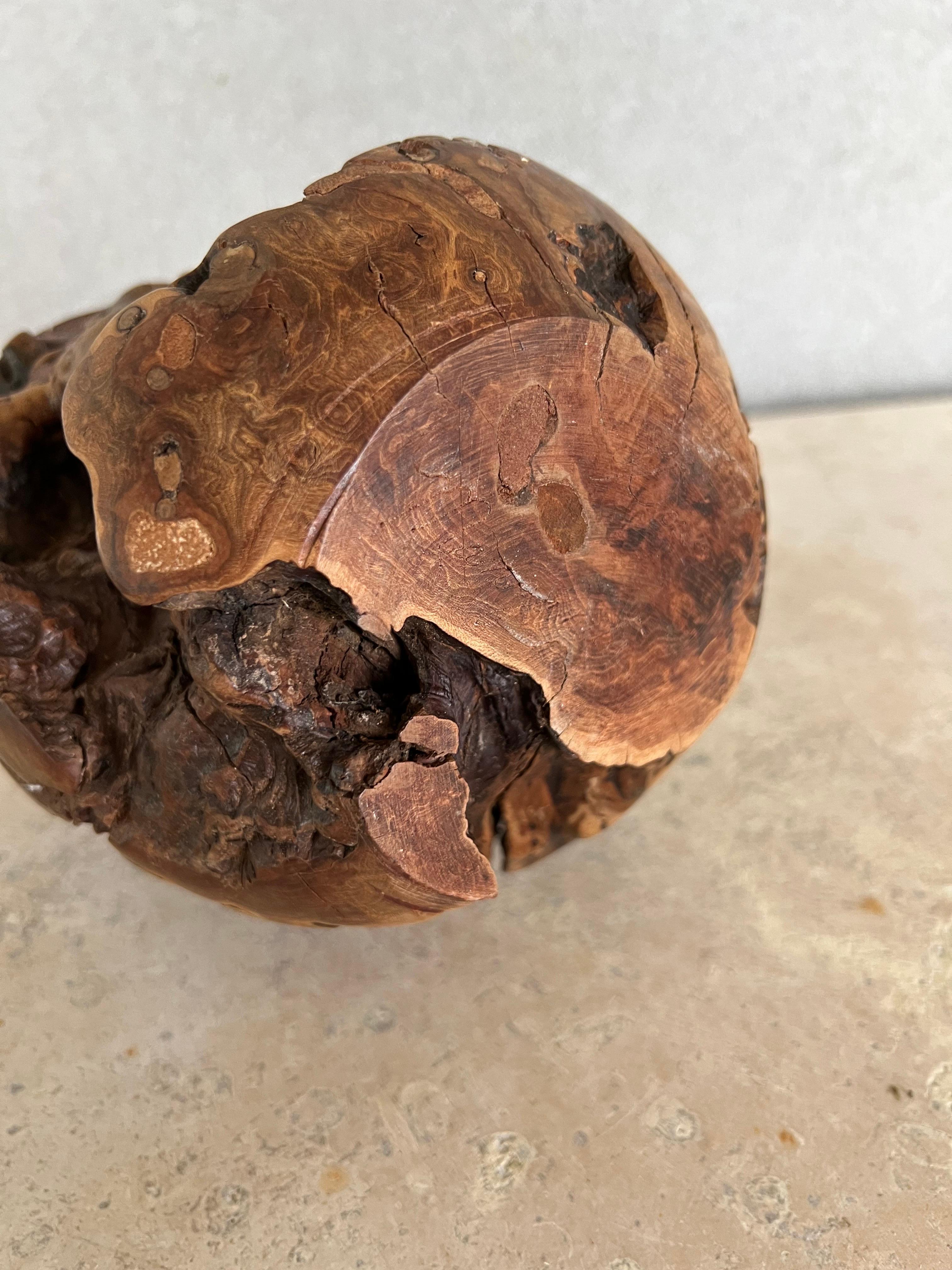 Mid-Century Signed Turned Burl-Wood Manzanita Vase In Good Condition In Fort Washington, MD