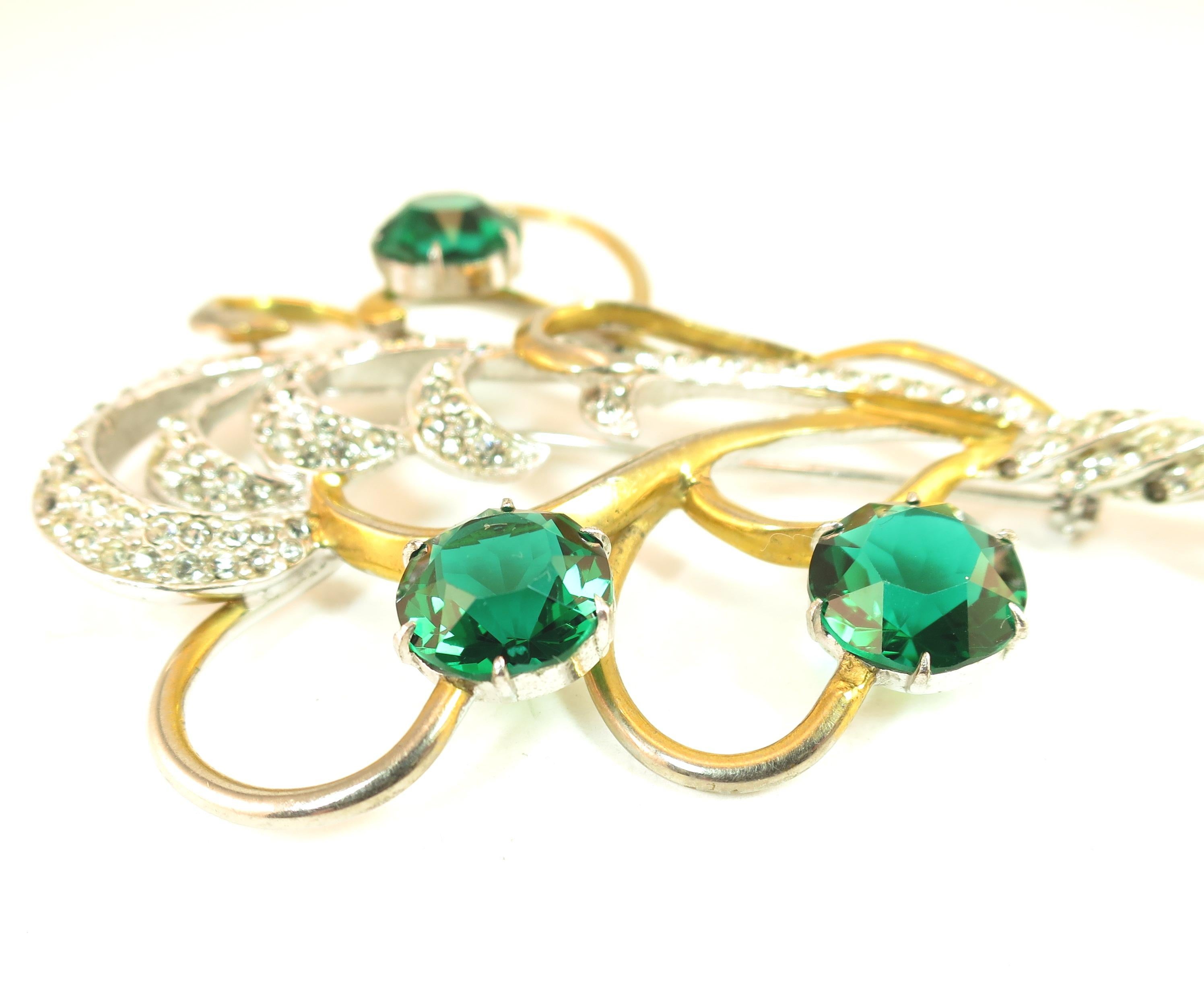 Mid-Century Silson Sterling Rhodium & Emerald Crystal Bouquet Brooch, 1940s For Sale 3