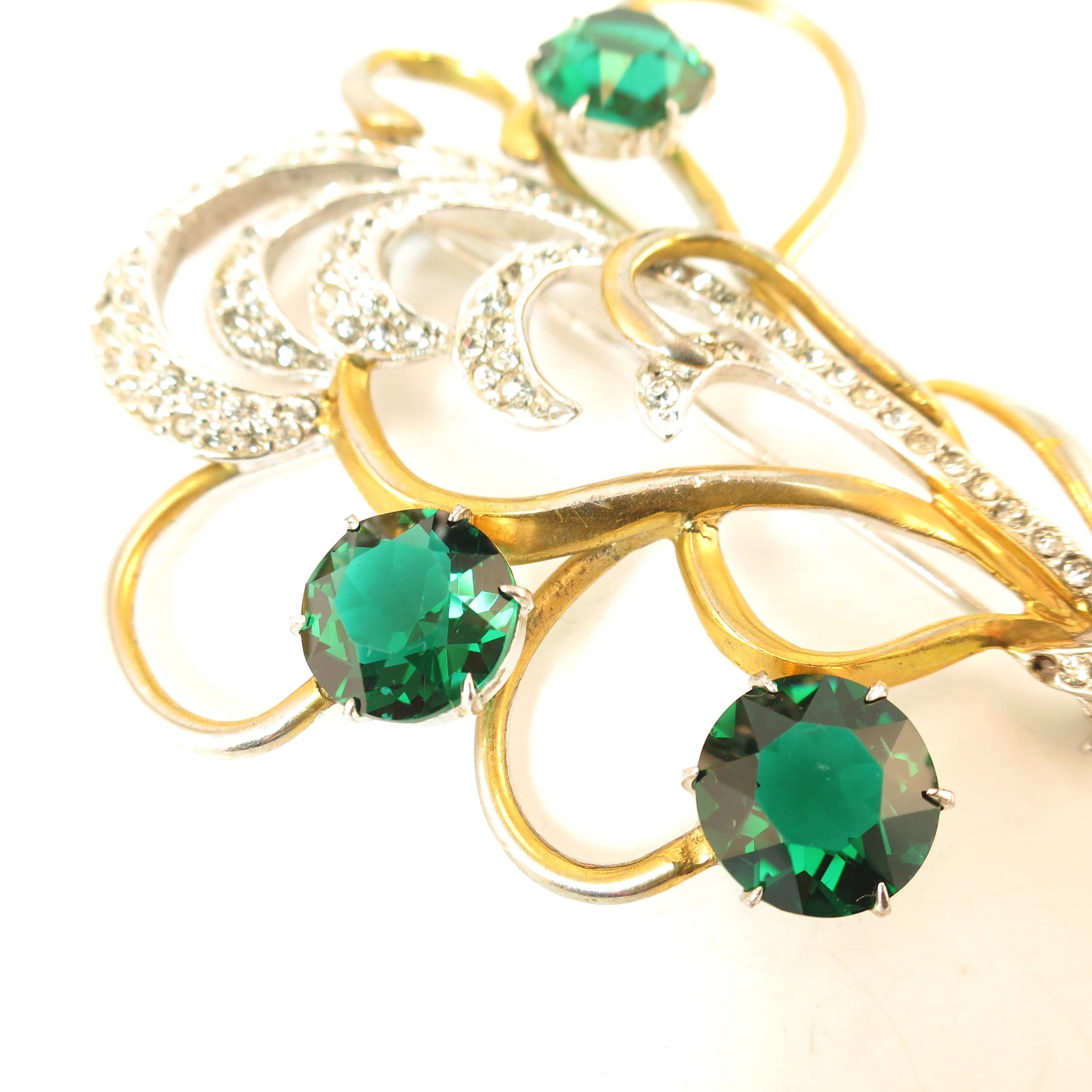 Mid-Century Silson Sterling Rhodium & Emerald Crystal Bouquet Brooch, 1940s For Sale 4