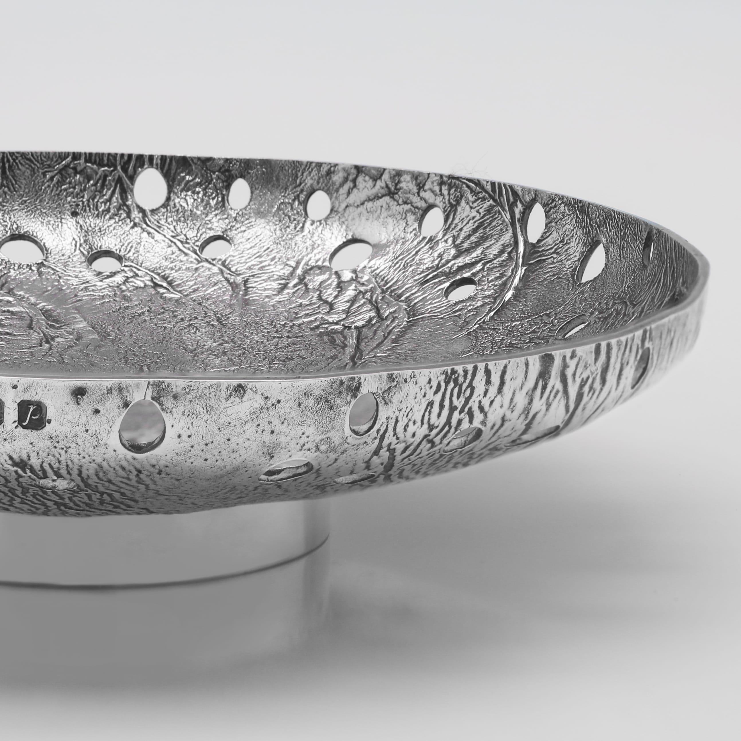 Mid-Century Modern Mid century silver dish made in London in 1970 using the Samorodok technique