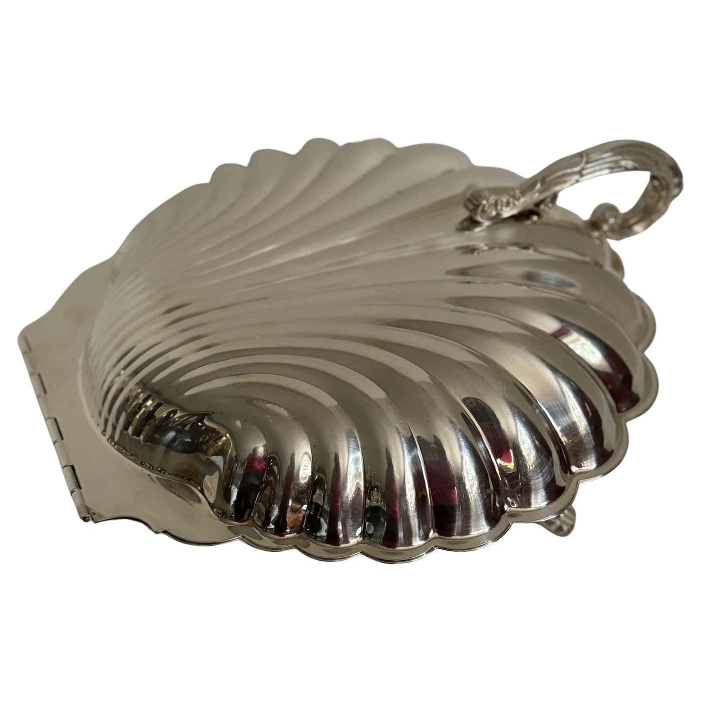 Mid century silver plate large shell dish with hinge For Sale at 1stDibs