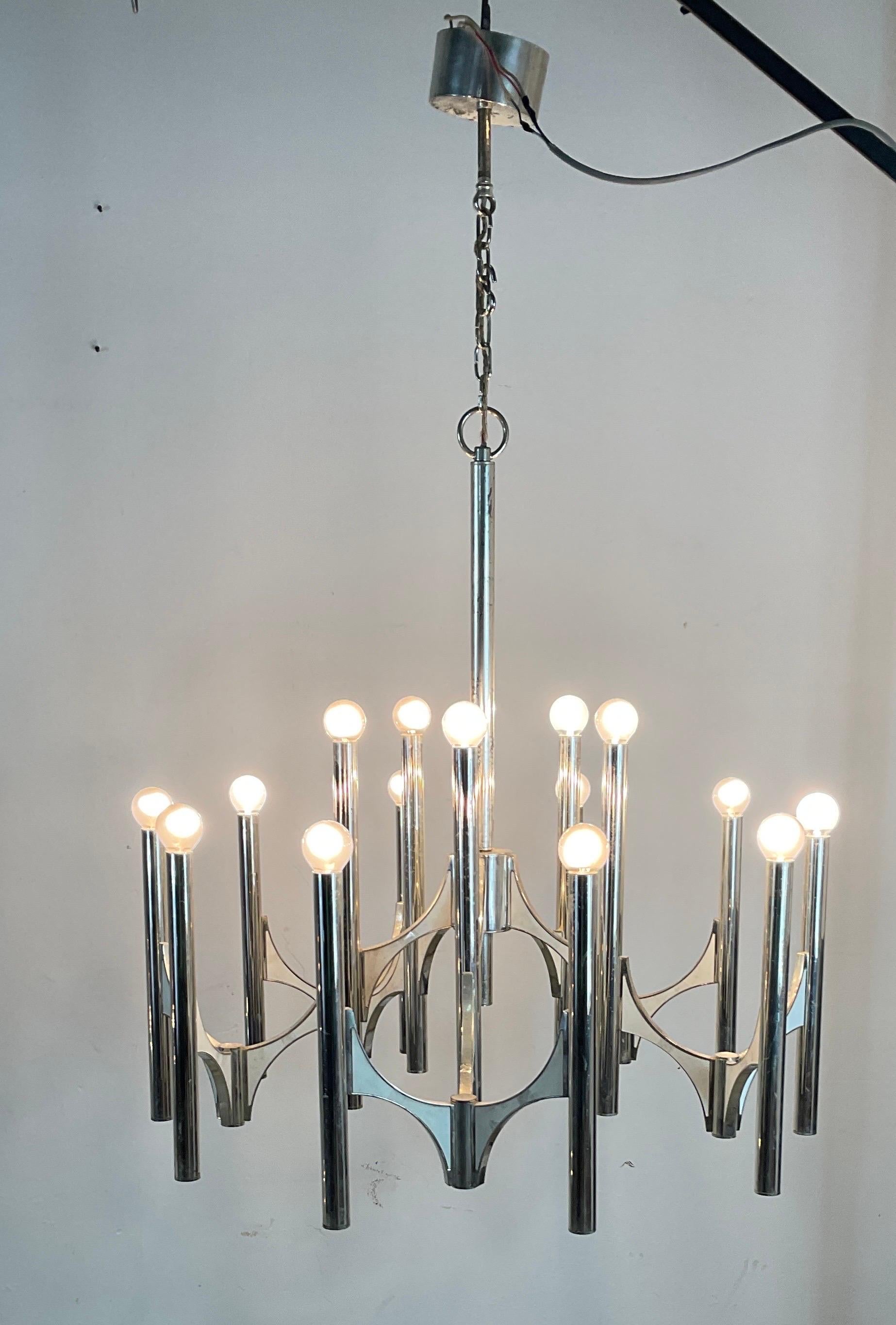 Mid-century silver plated chandelier by Gaetano Sciolari for Lightolier , Italy  For Sale 14