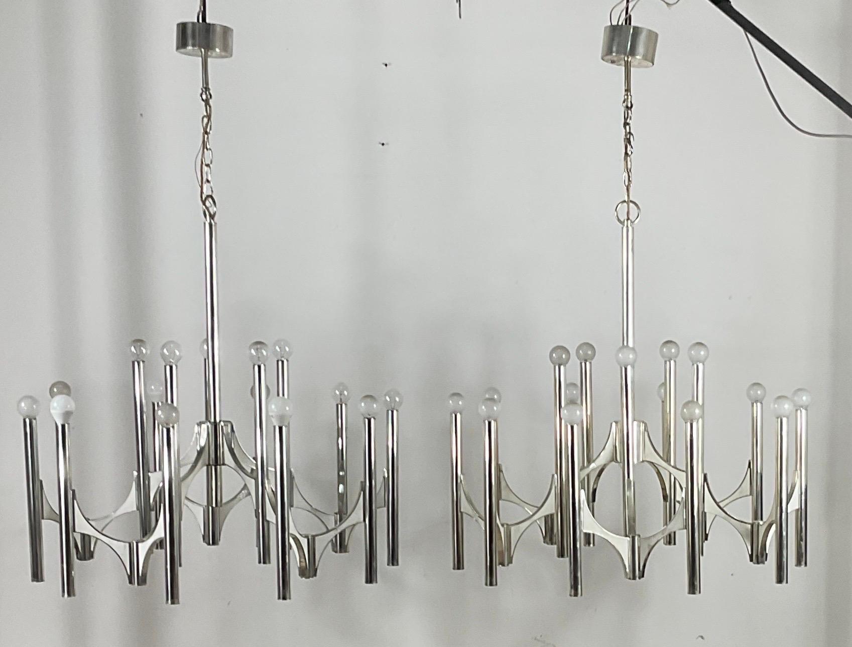 Mid-Century silver plated chandeliers by Gaetano Sciolari for Lightolier, Italy For Sale 10