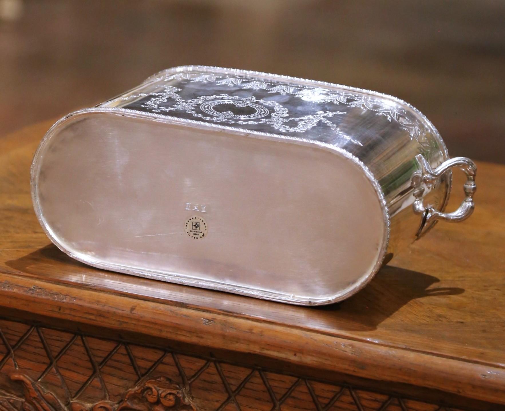 Portabottiglie da vino inglese placcato in argento di metà secolo di International Silver Co. in vendita 3