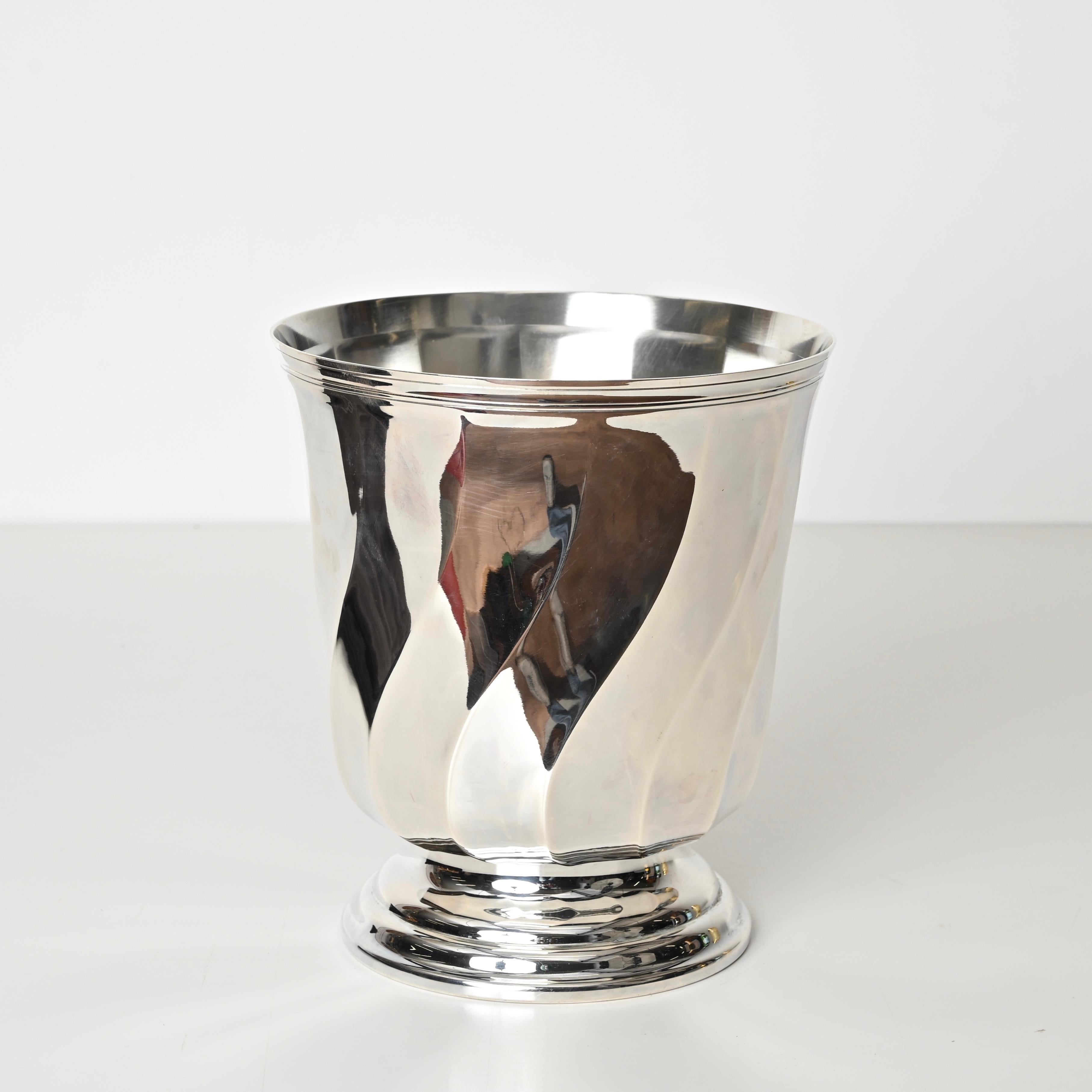 Hand-Crafted Mid-Century Silver Plated Ice Bucket Signed by Christofle, France 1980s