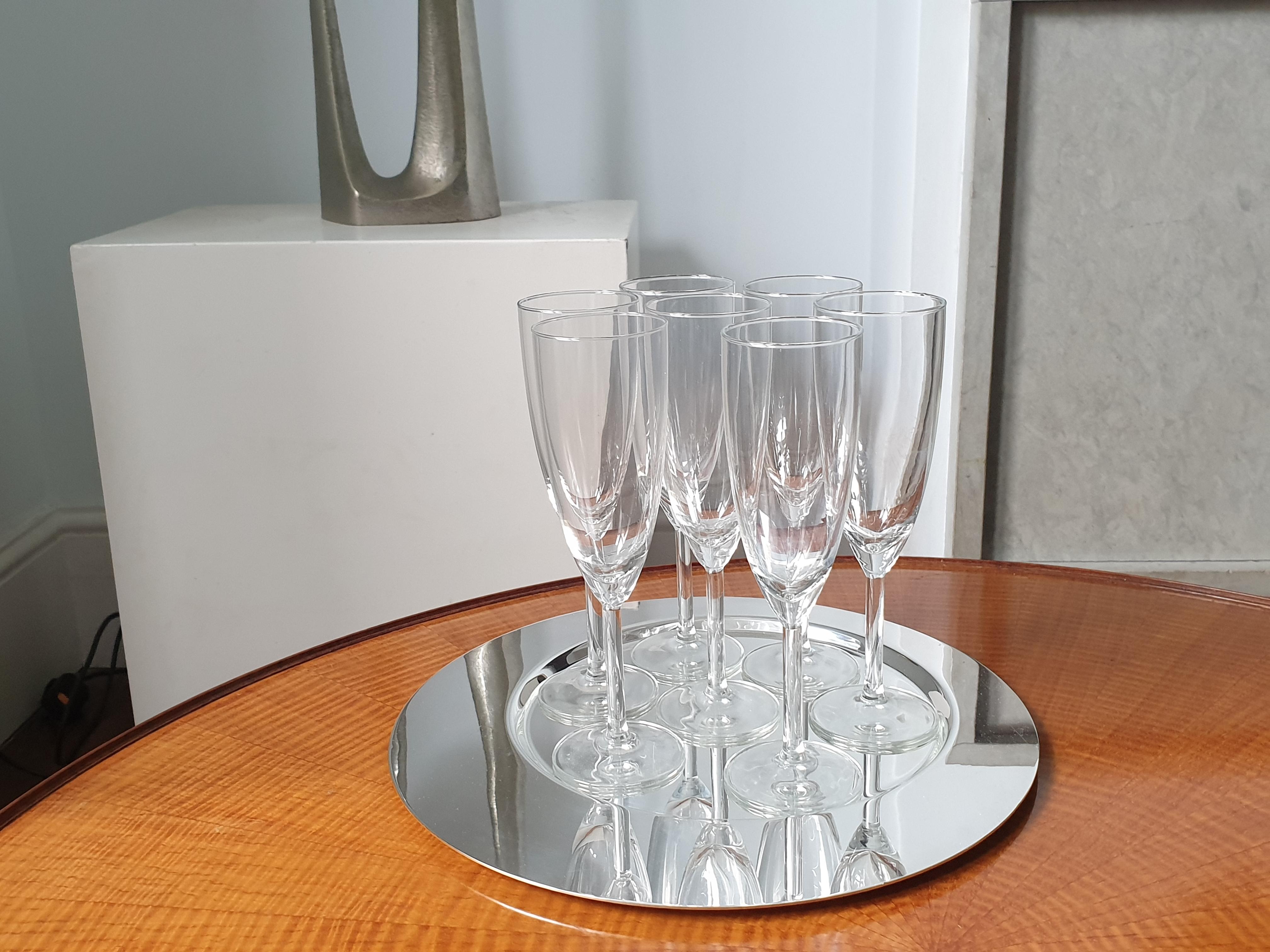 Stylish silver plated drinks tray designed by Gio ponti for Cleto Munari. Stamped to base. This elegant simple tray can  accomodate 6 glasses and is ideal for Christmas festivities. 
